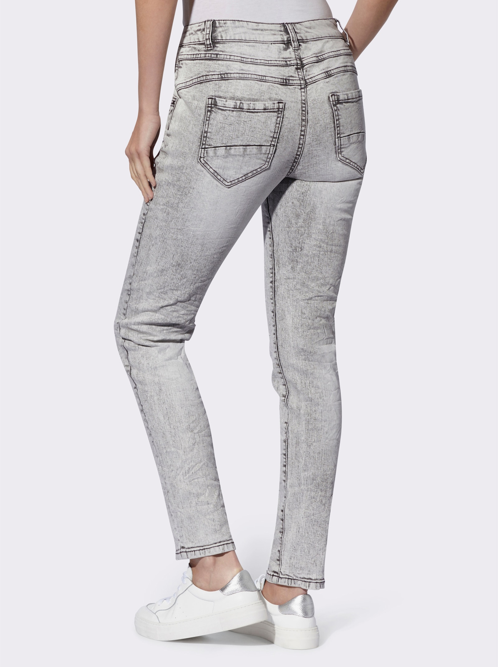 heine Röhrenjeans mit Crinkle-Effekt - light grey-denim