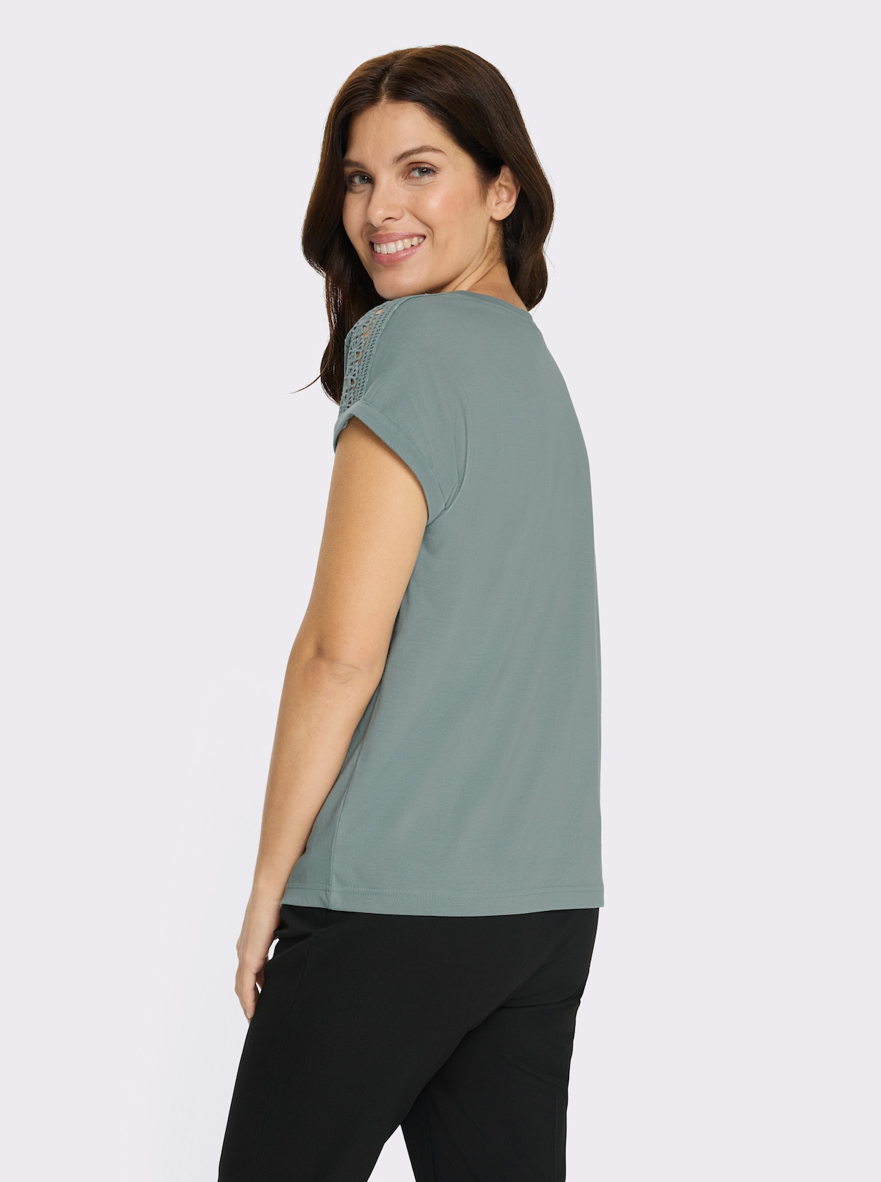 Rundhalsshirt mit Spitze an der Schulter - jade