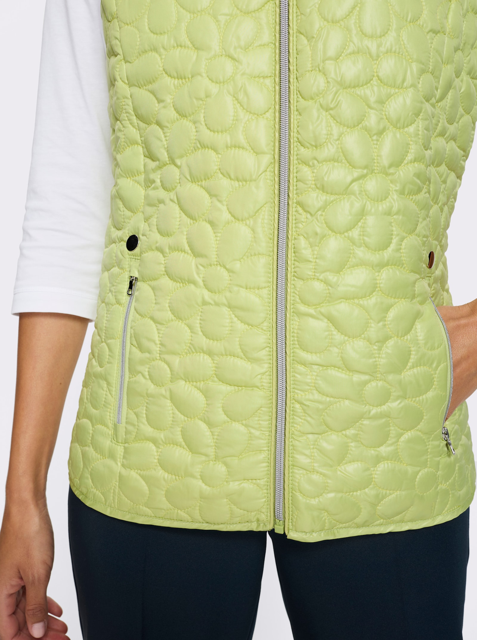 Steppweste mit 1 knöpfbaren Innentasche - pistazie