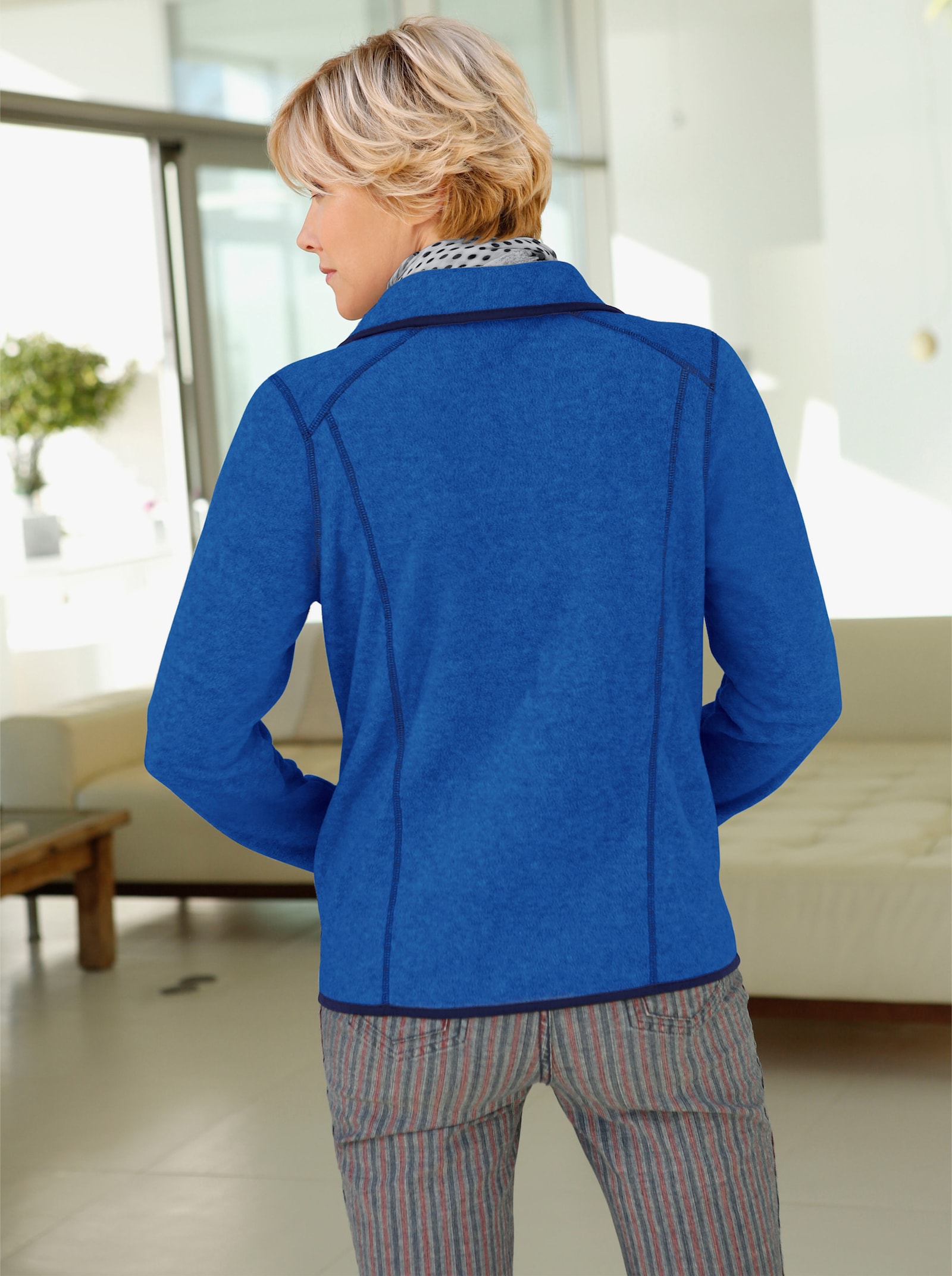 Fleecejacke mit Sternchen-Stickerei - royalblau