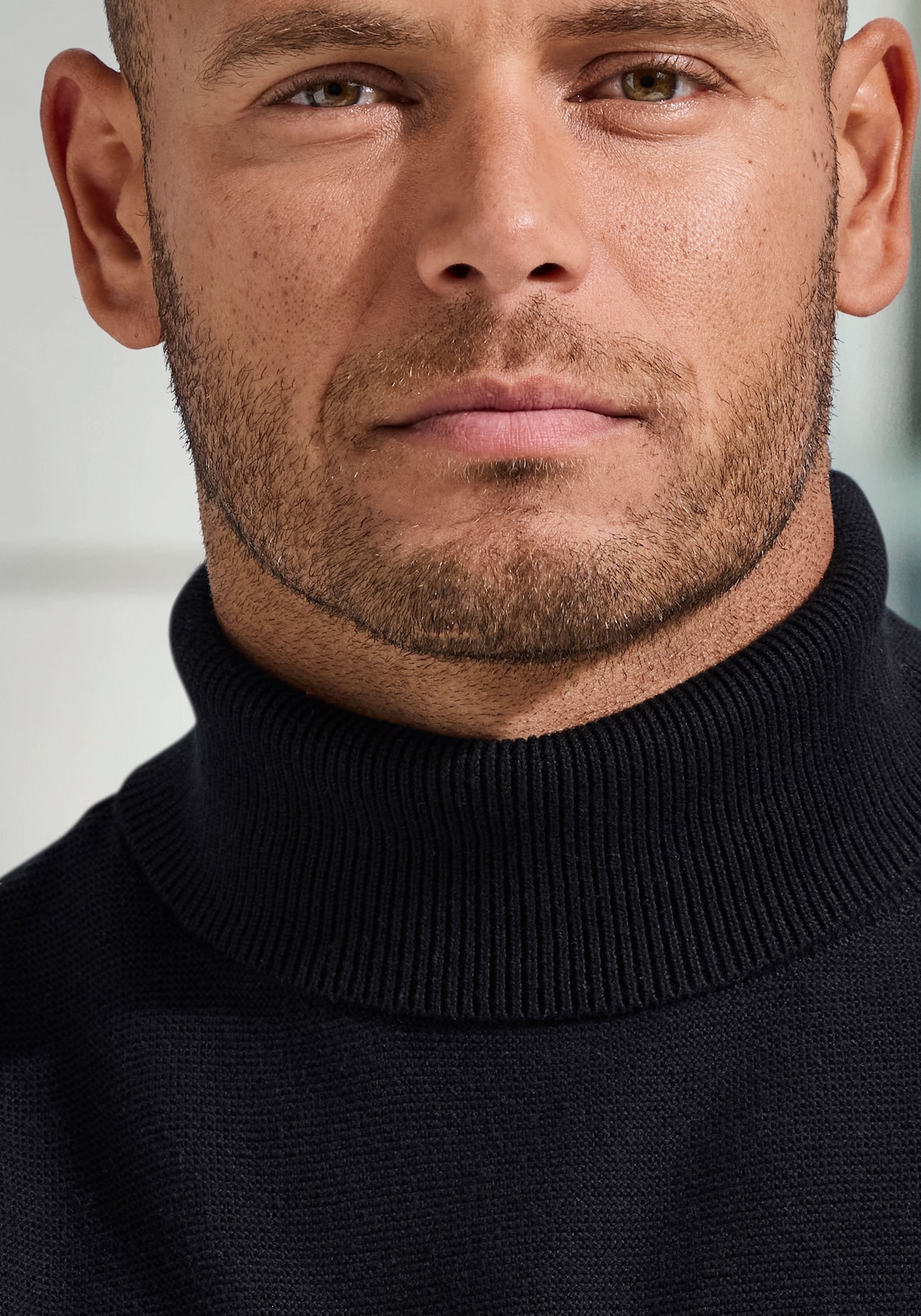 H.I.S Rollkragenpullover - schwarz