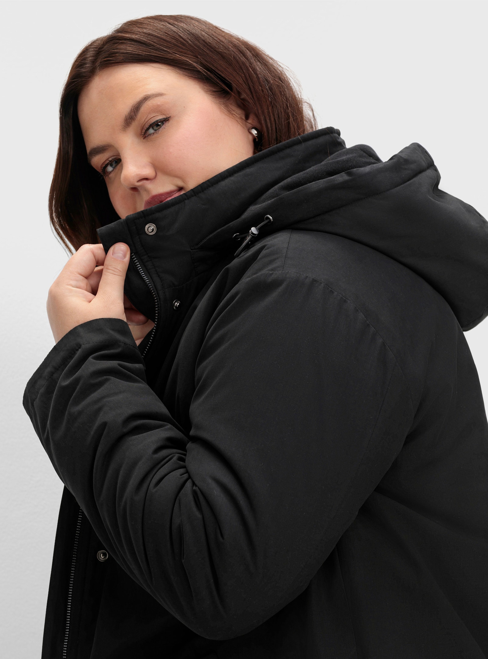sheego Parka in Oversize-Form - schwarz