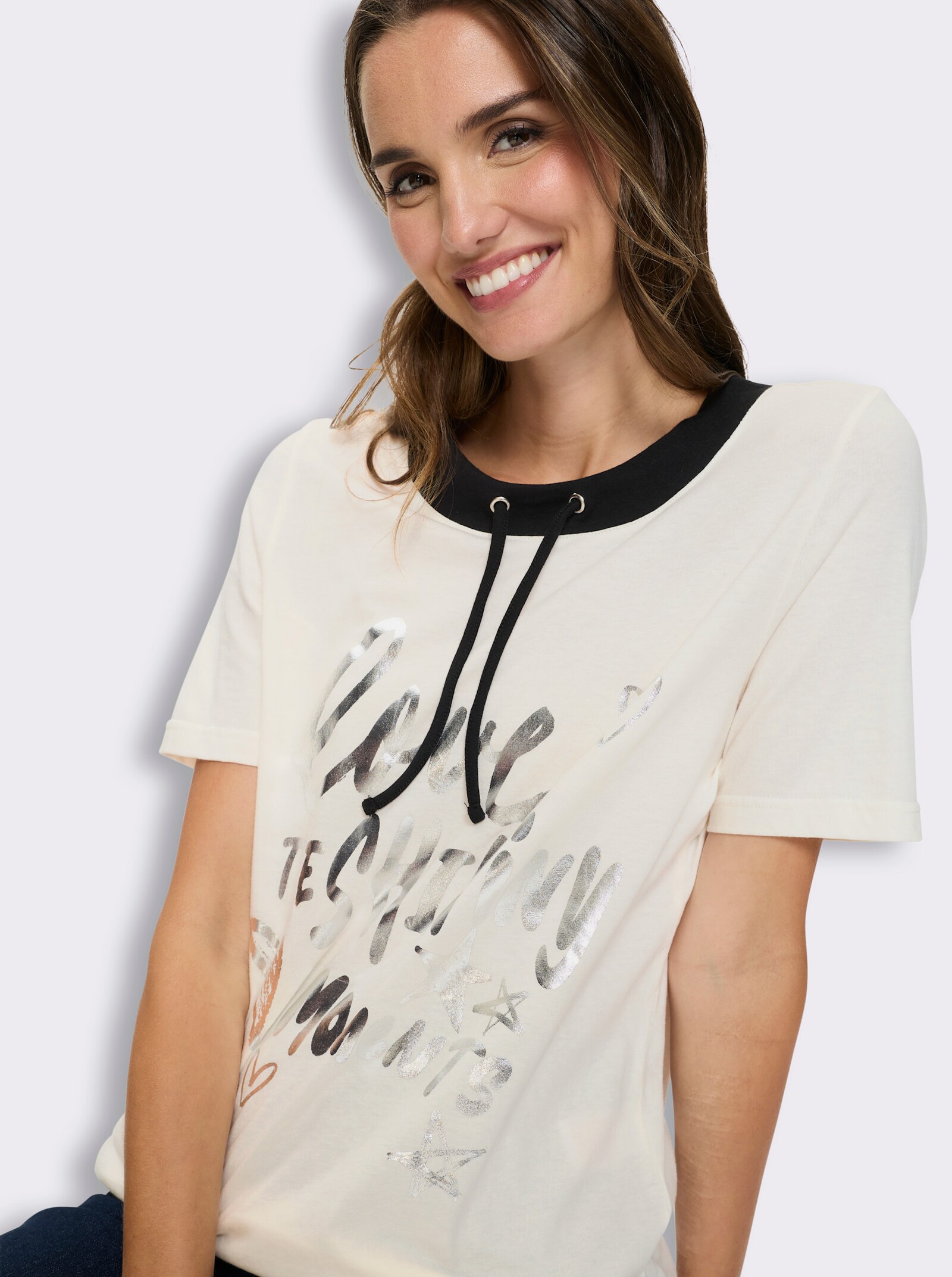 Kurzarmshirt mit Foliendruck - ecru-schwarz