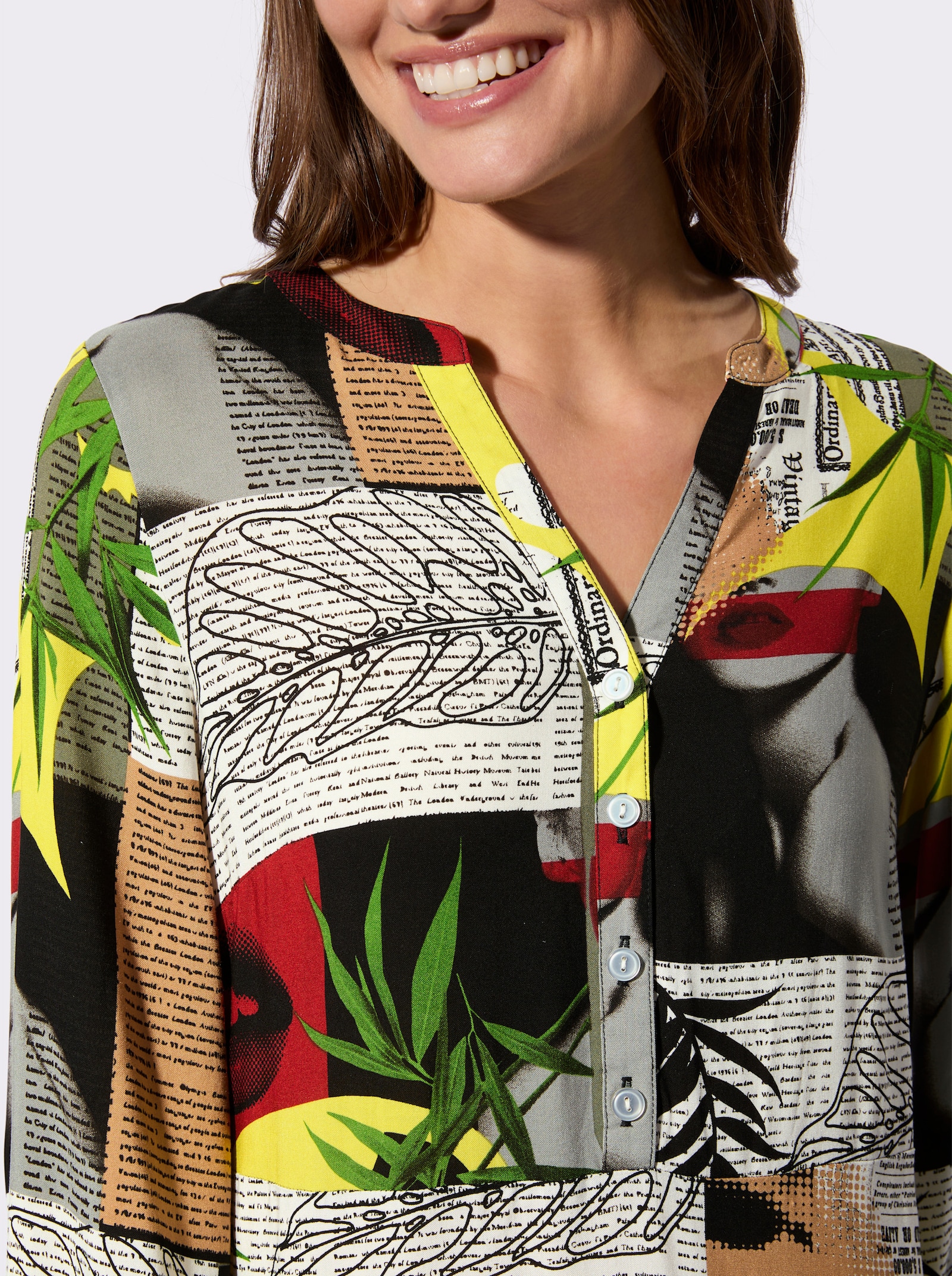 Druckkleid in leichter A.Linie - schwarz-camel-bedruckt