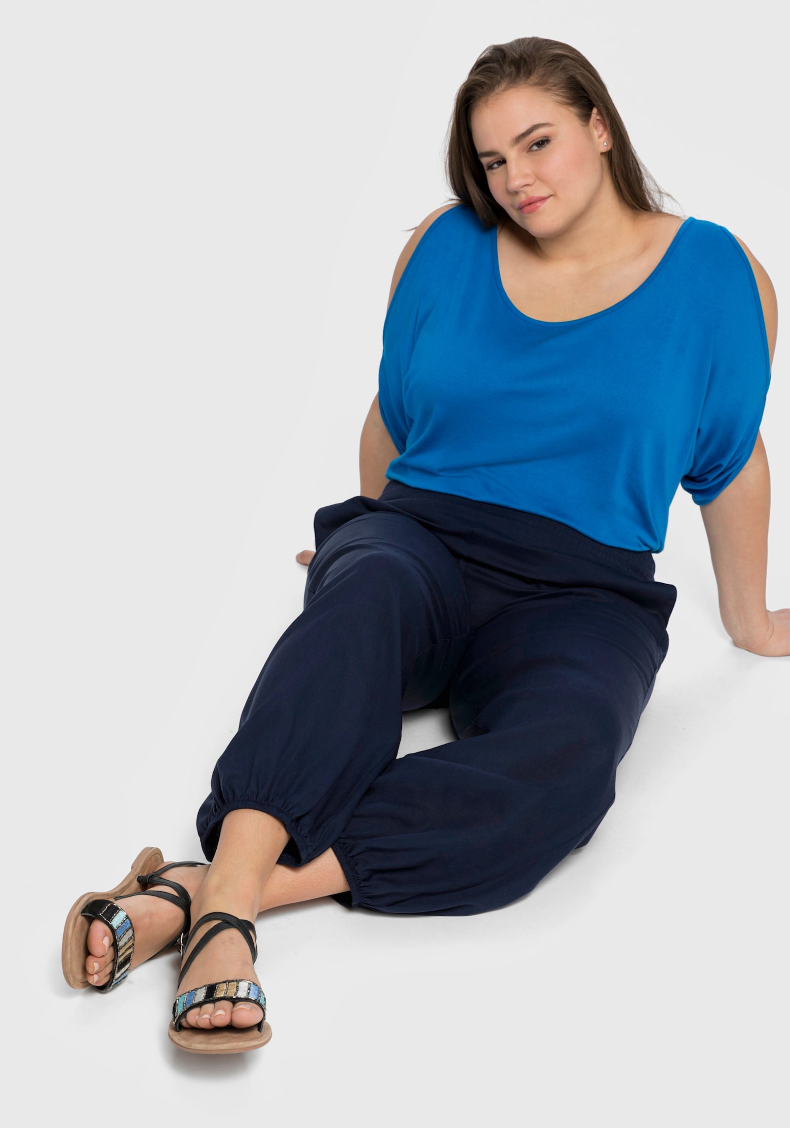 sheego Schlupfhose mit Smokbund, weite Form - marine
