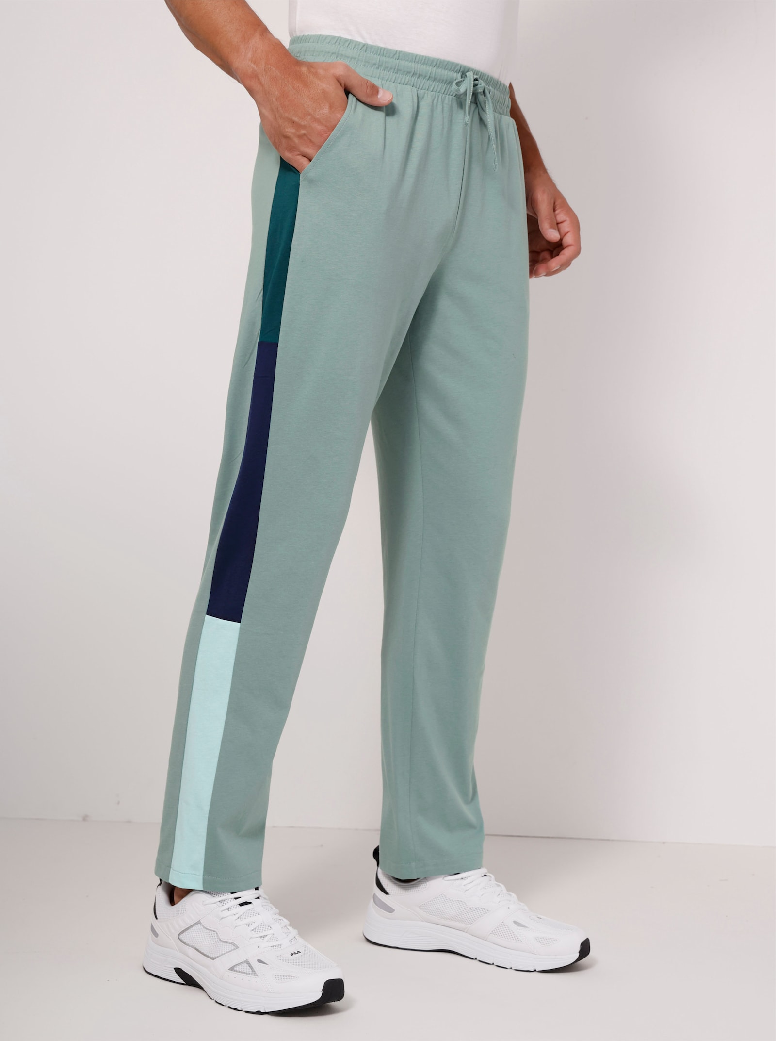 Freizeithose mit Galonstreifen - jade
