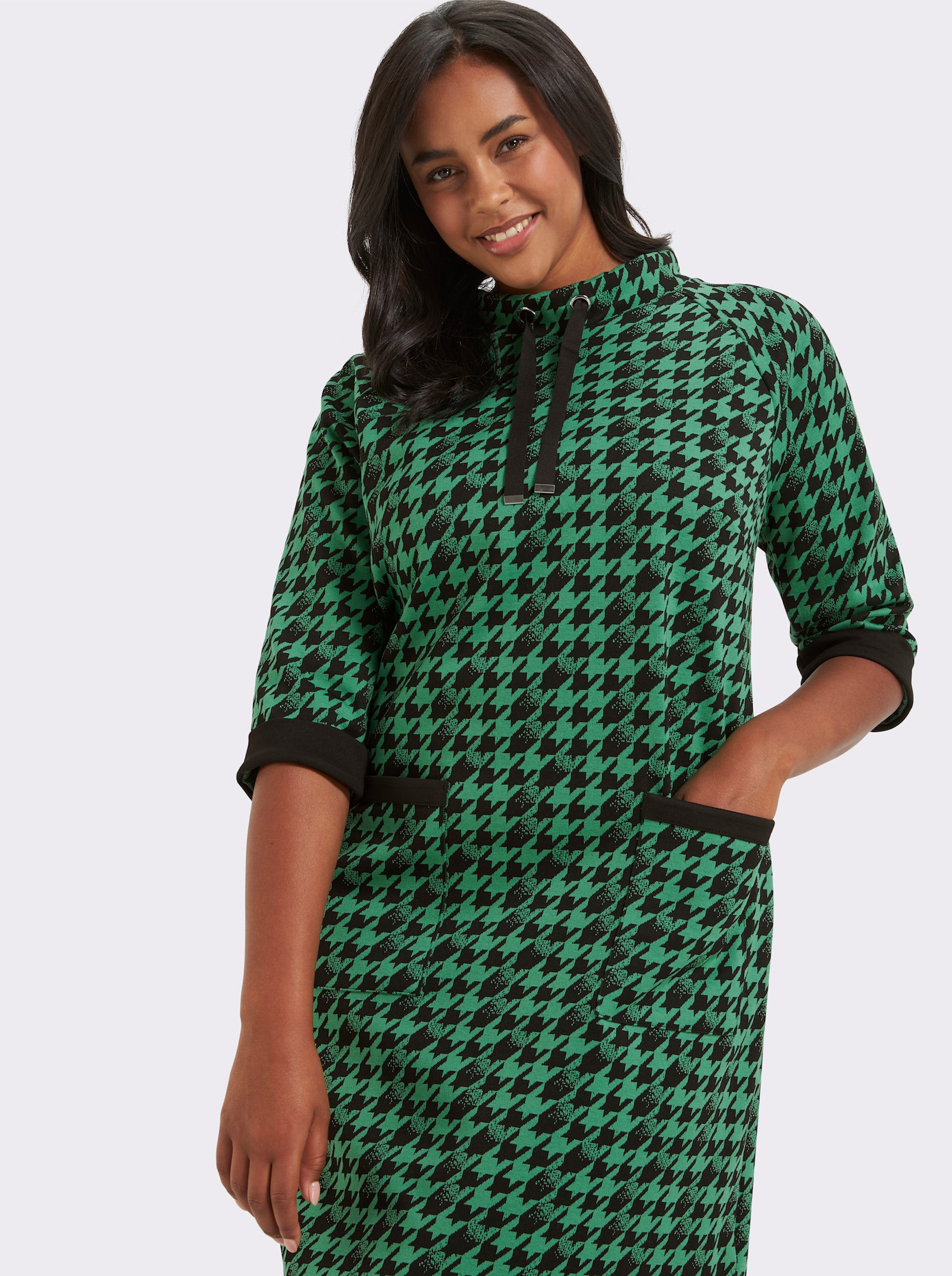 Jerseykleid mit Kontrast-Akzenten - grasgrün-schwarz-gemustert