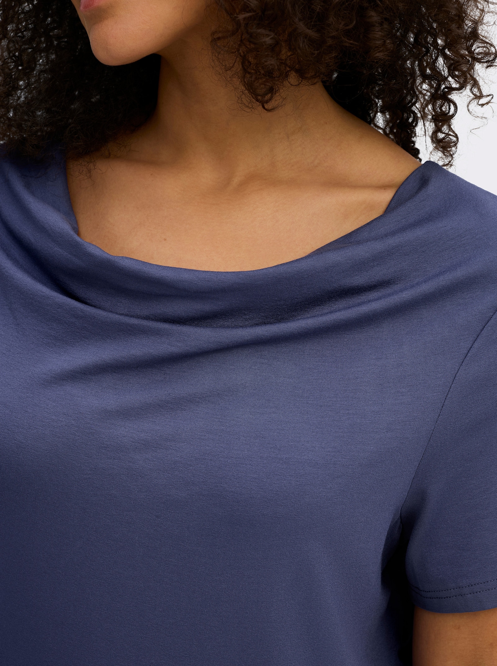 Wasserfallshirt mit kurzen Ärmeln - beere