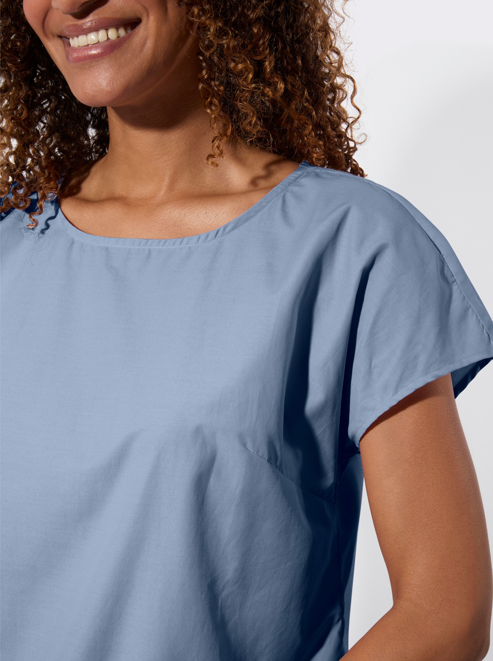 Baumwollbluse mit überschnittenen Schultern - bleu