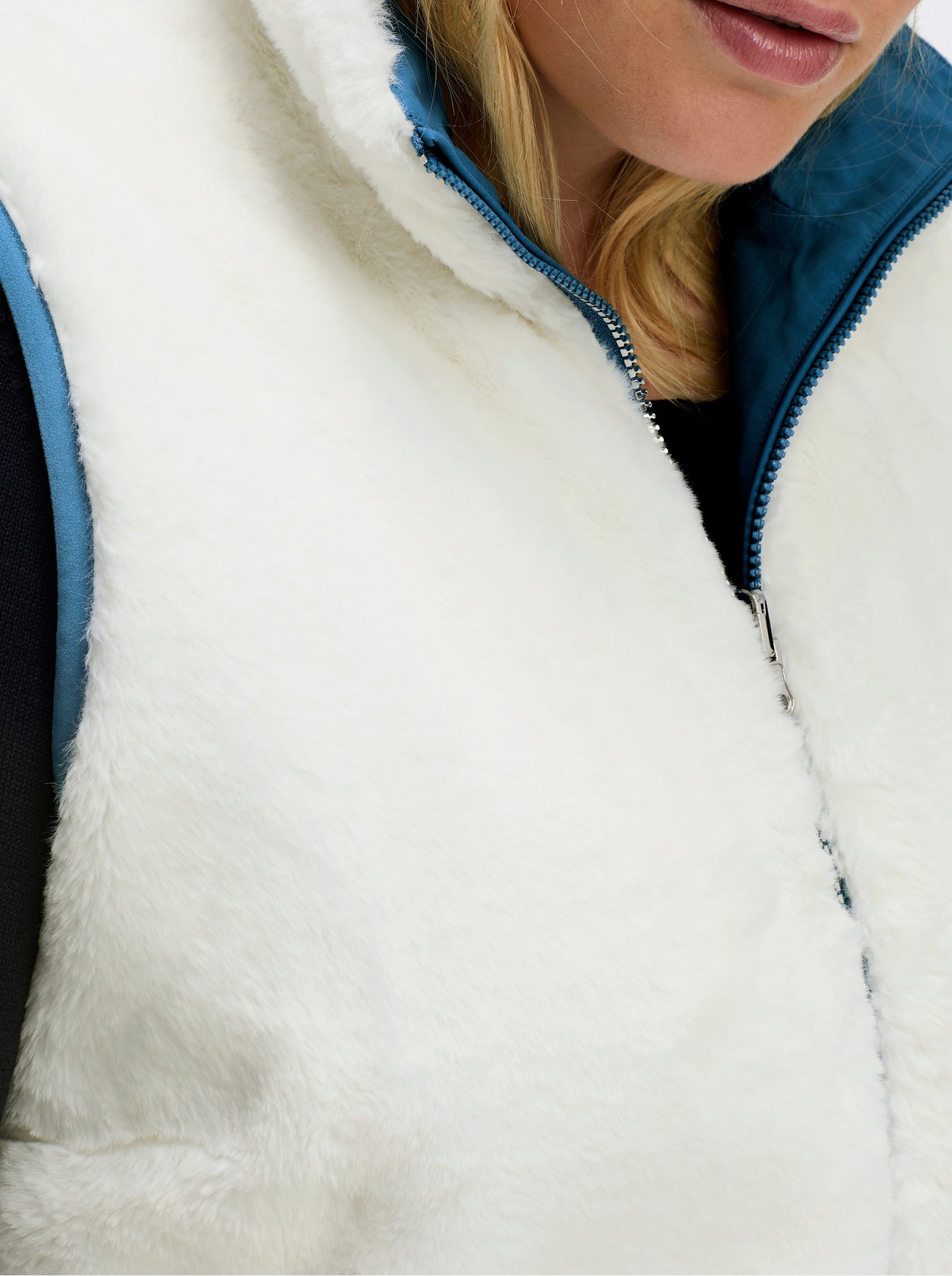 sheego Wendeweste mit Teddyfell - topas-ecru