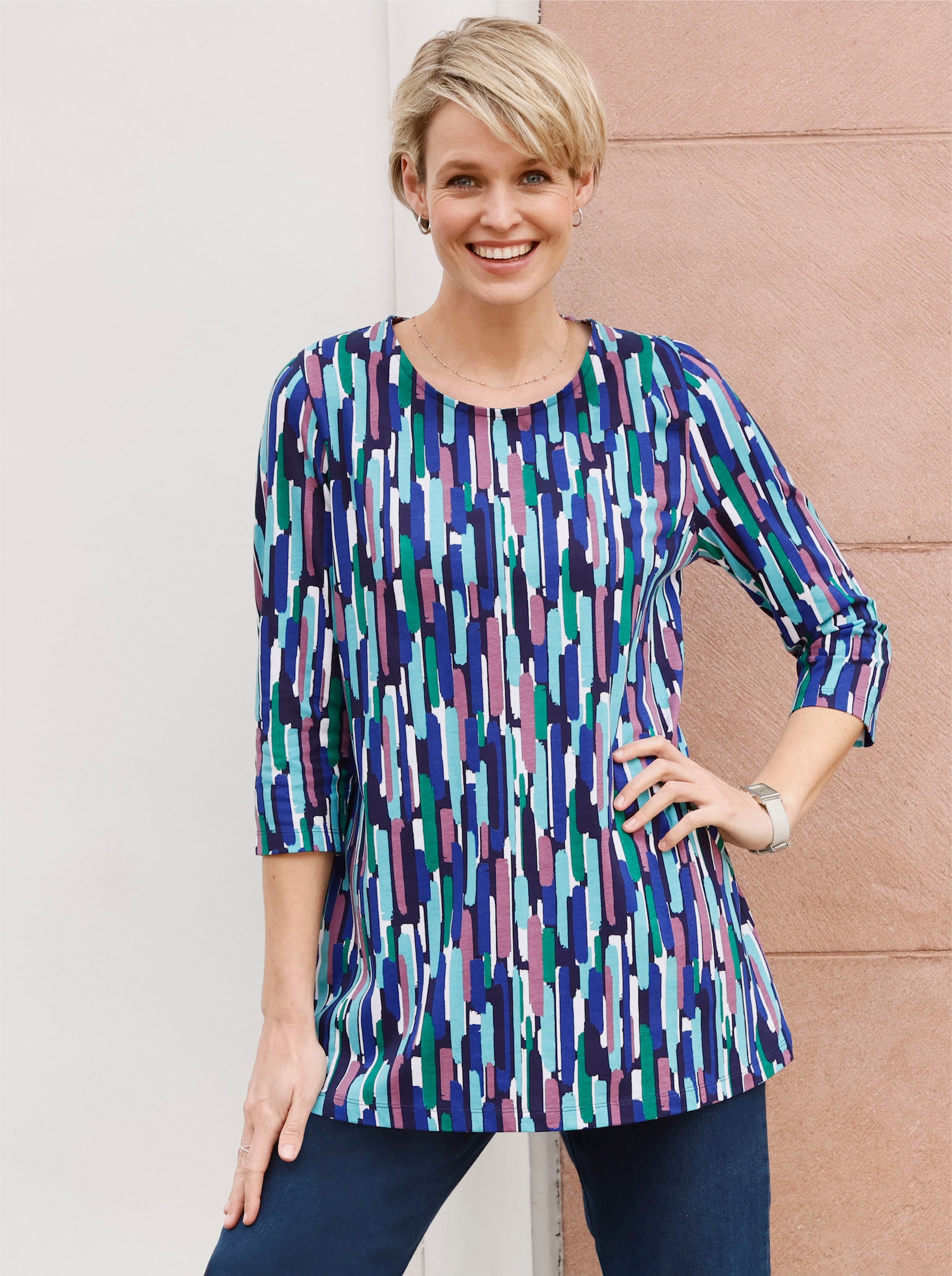 Longshirt in A-Form, grafisch bedruckt - ozean-violett-bedruckt