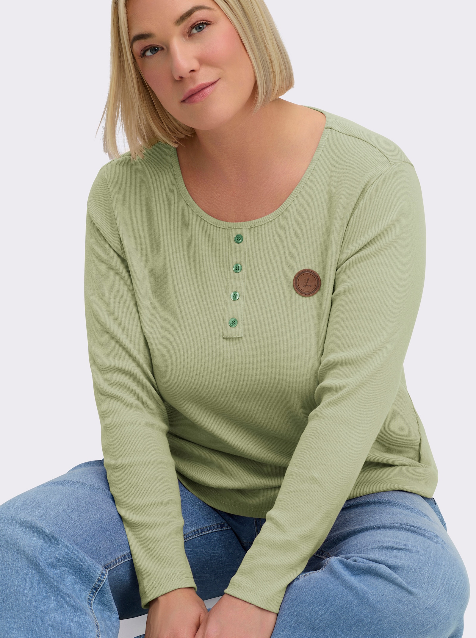 Langarmshirt mit Zierknopfleiste - lindgrün