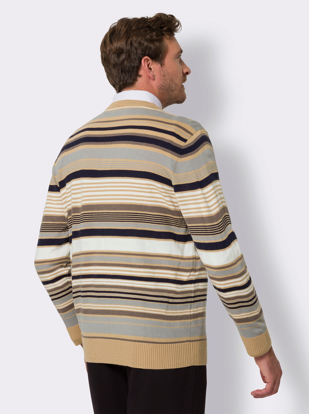 Pullover met ronde hals - camel gedessineerd