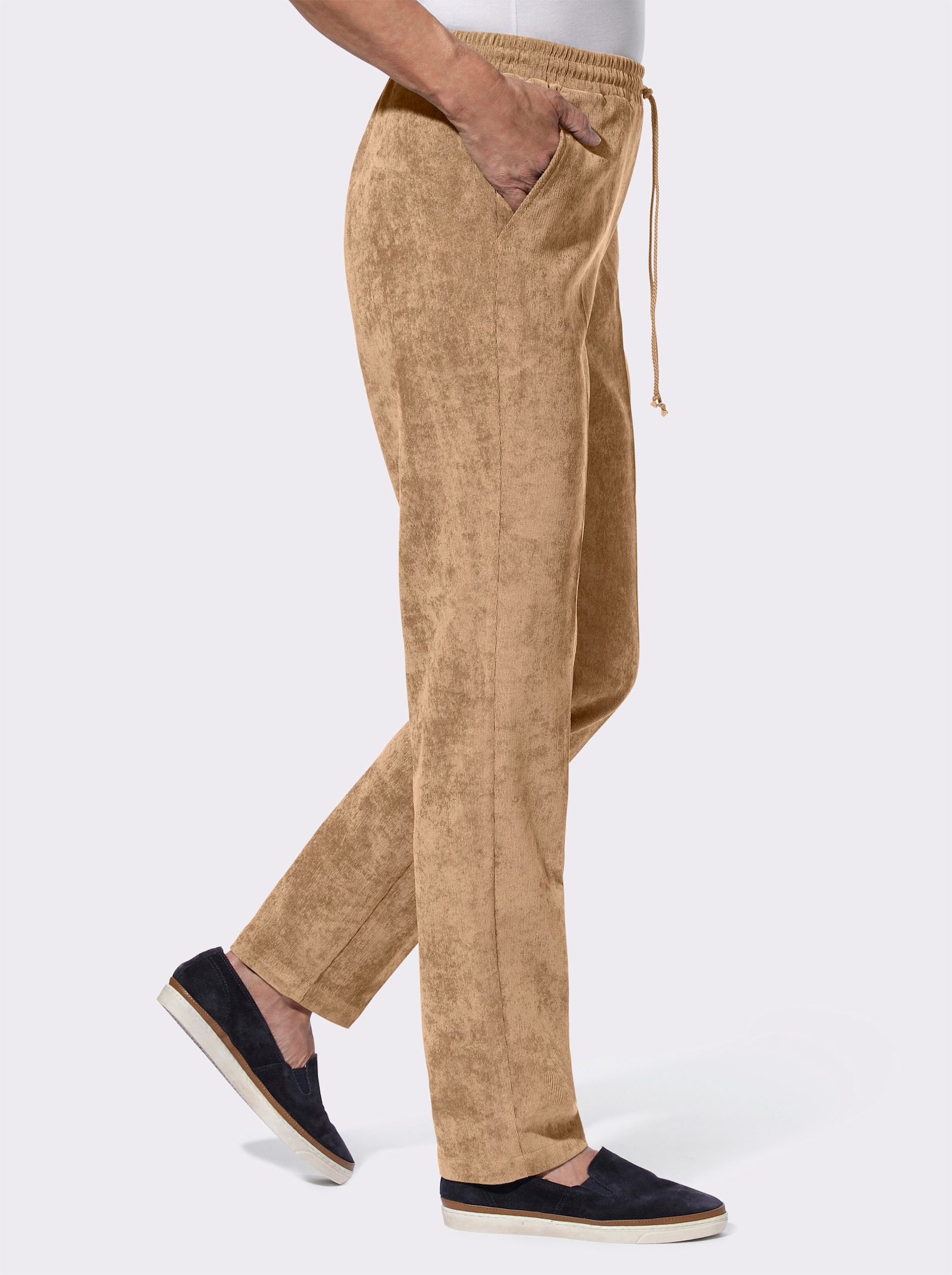 Cordhose mit Bügelfalten - camel