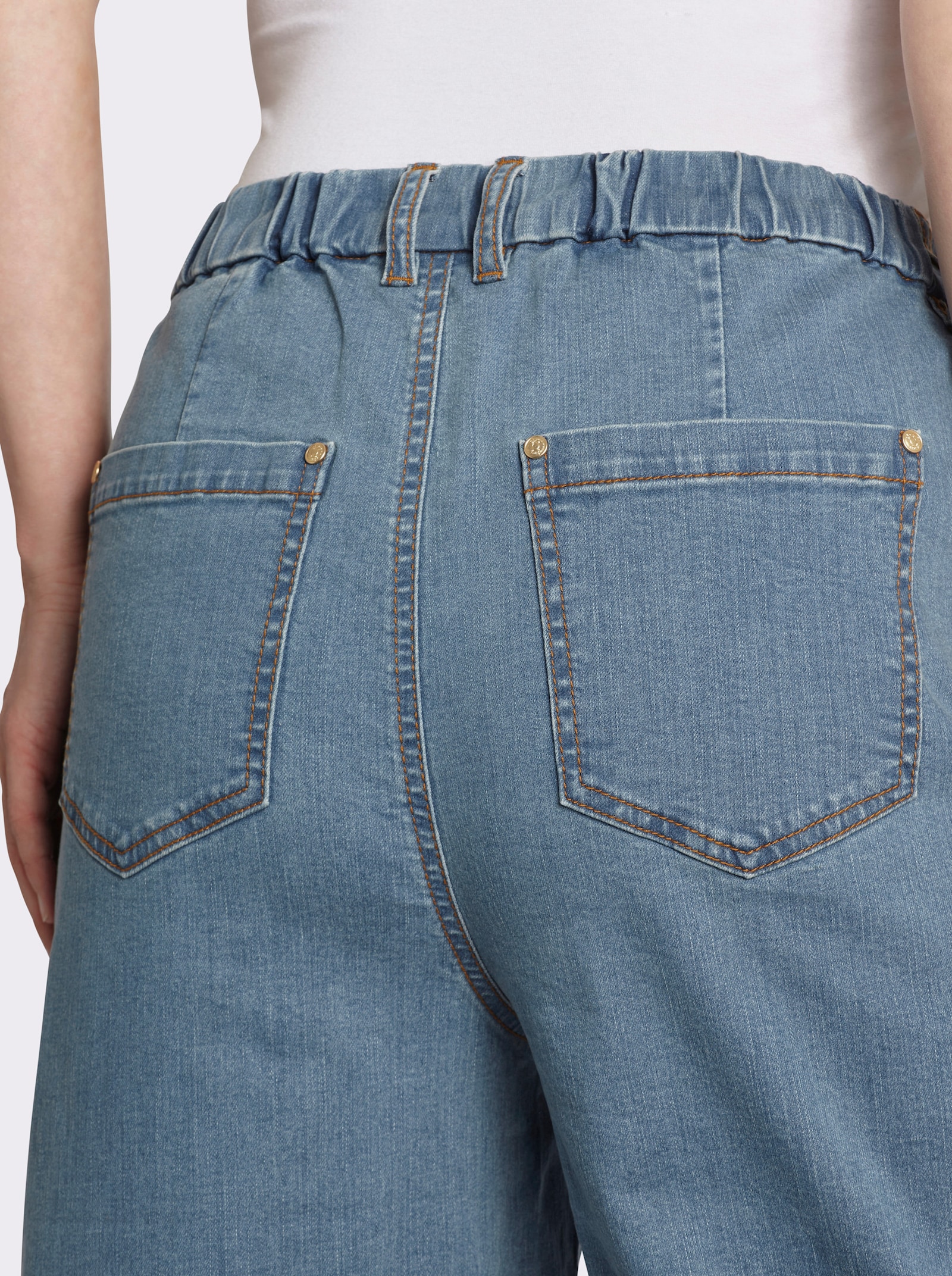 sheego Jeans mit Barrel-Leg und Flechtdetail - blue-bleached