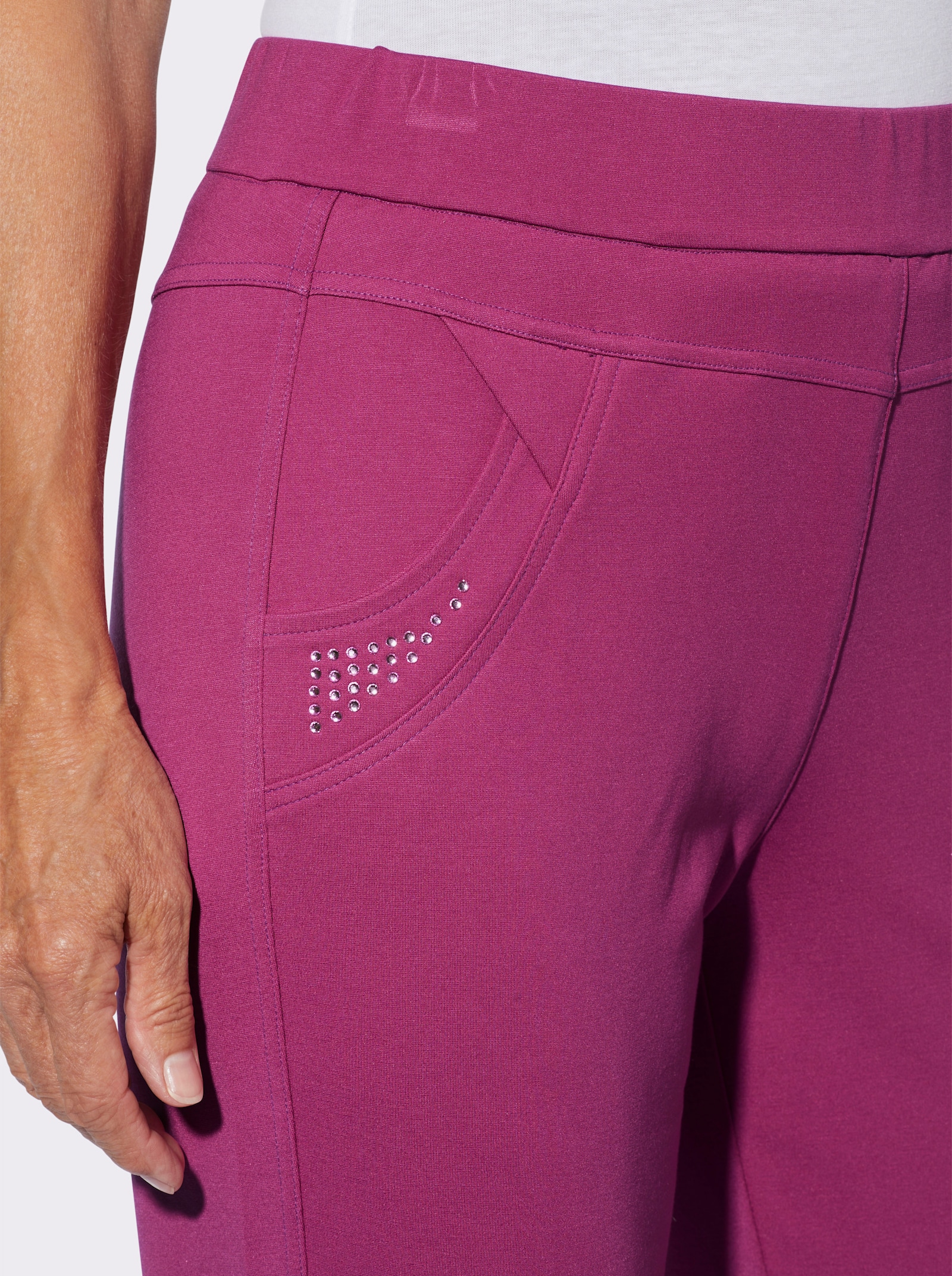 Schlupfhose mit Glitzersteinchen-Deko - erika