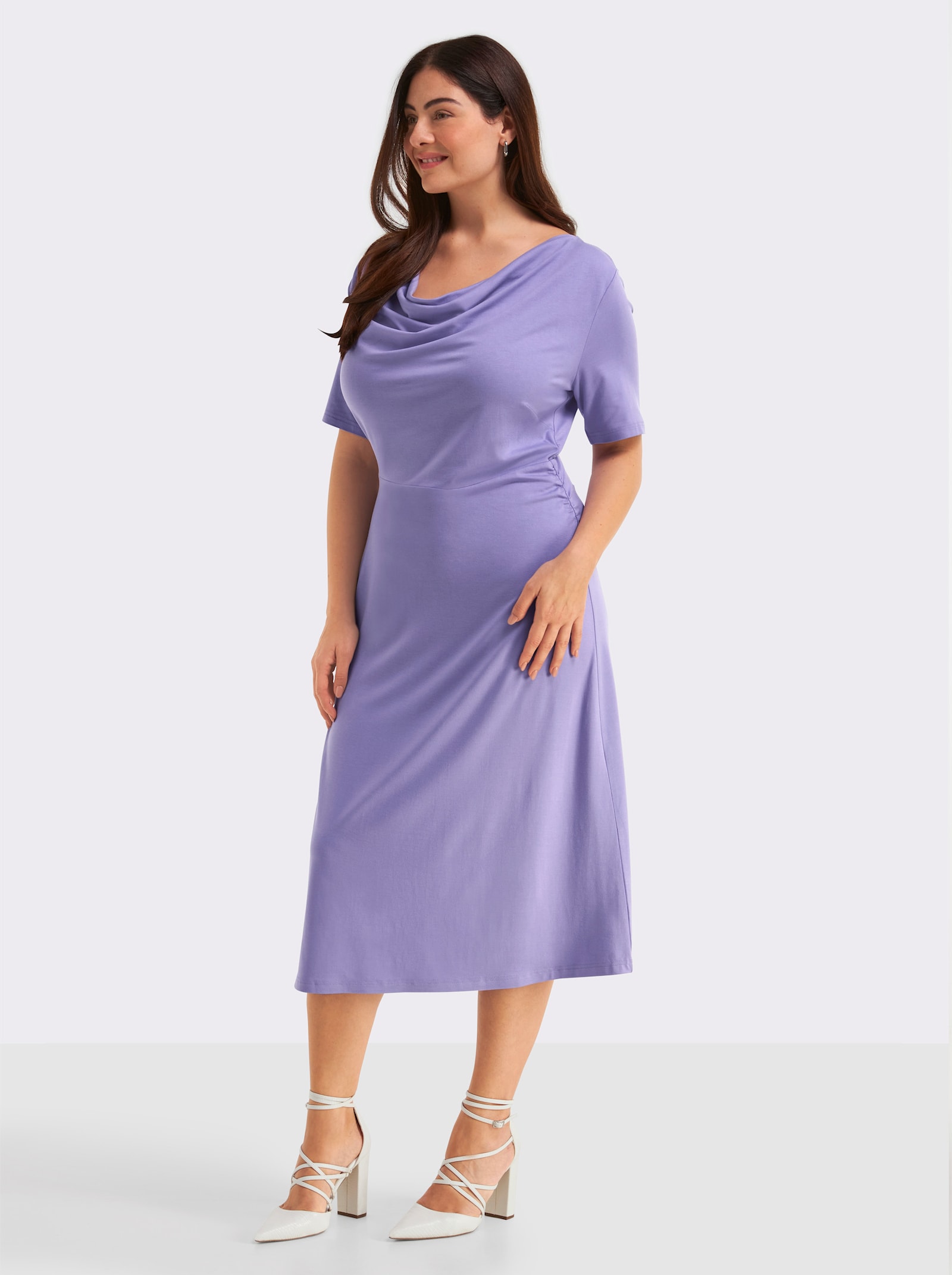 sheego Jerseykleid mit Wasserfall-Ausschnitt - lavendel