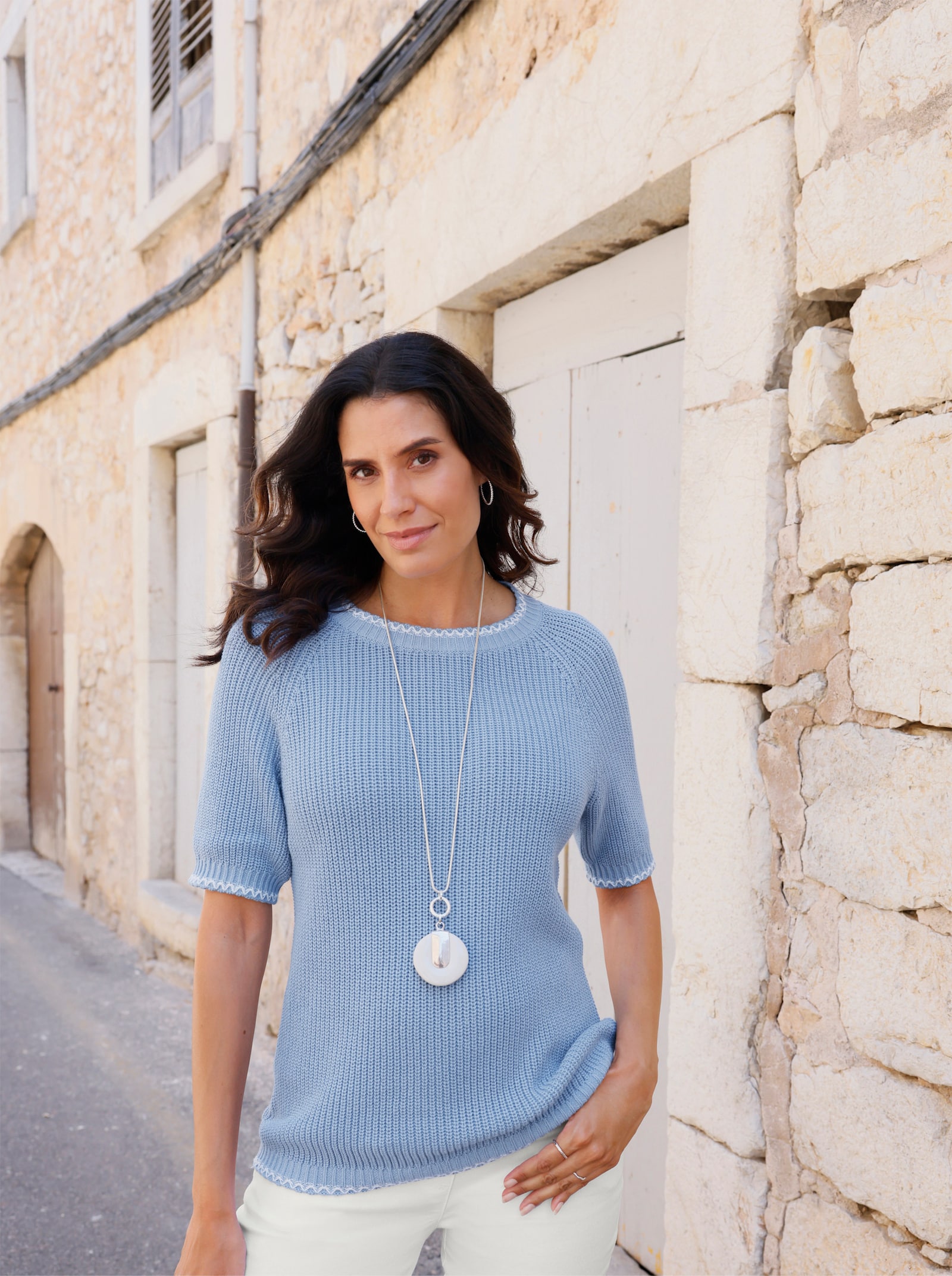 Kurzarmpullover mit Kontrast-Zierstichen - bleu-ecru-gemustert