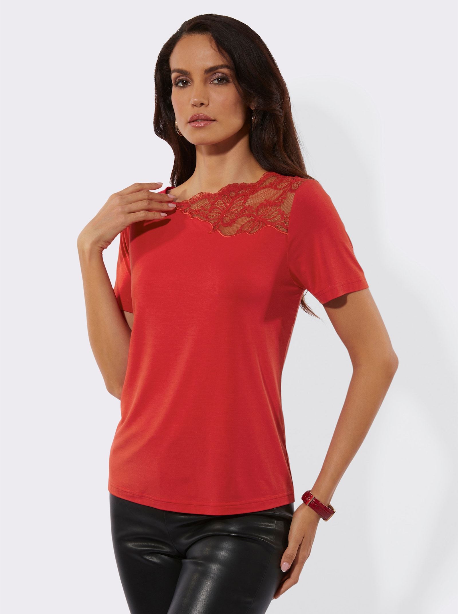  Kurzarmshirt mit asymmetrischem Spitzen-Einsatz - rot