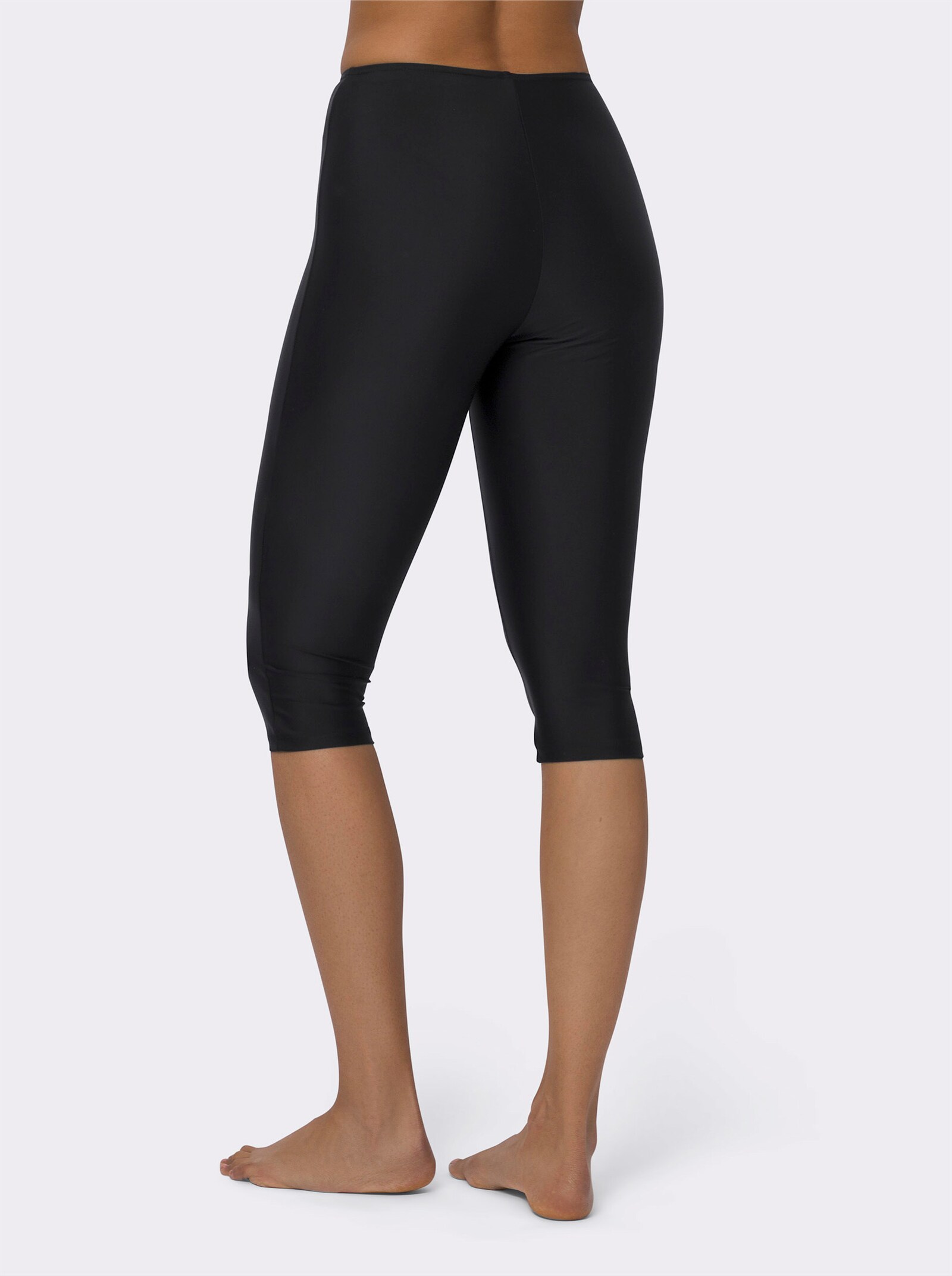 Bade-Capri mit Rundum-Dehnbund - schwarz