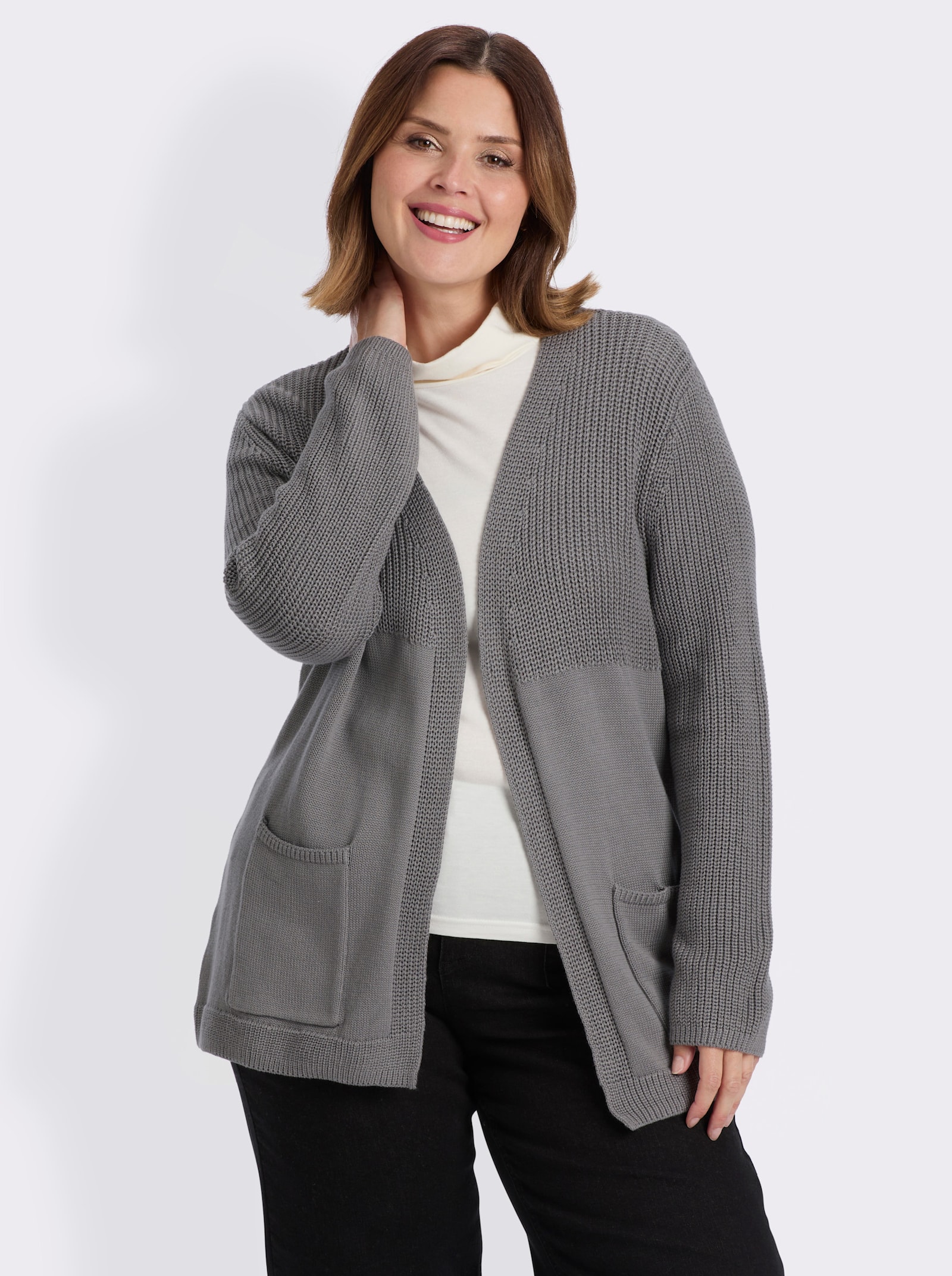 Strickjacke in langer, offener Form - grau