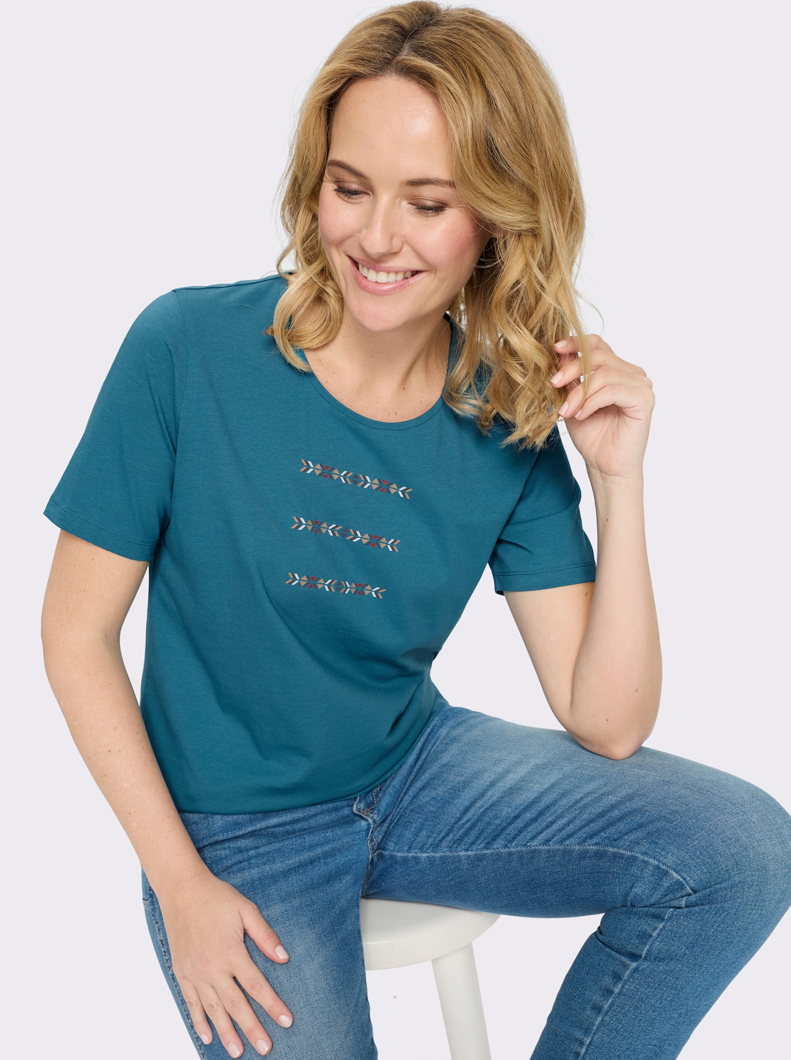 Kurzarmshirt mit platziertem Druck - topas