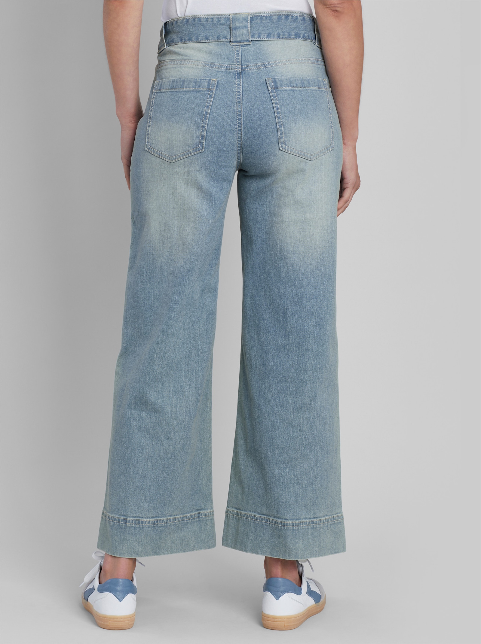 heine 5-Pocket-Jeans mit Bindegürtel - blue-bleached