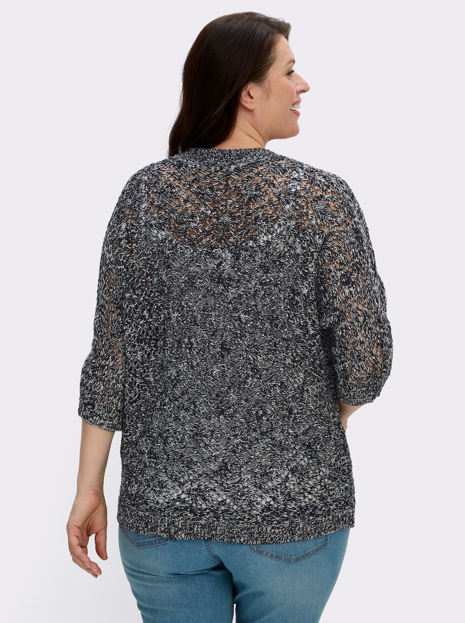 Ajourstrickjacke mit Fledermaus-Ärmeln - schwarz-ecru-meliert