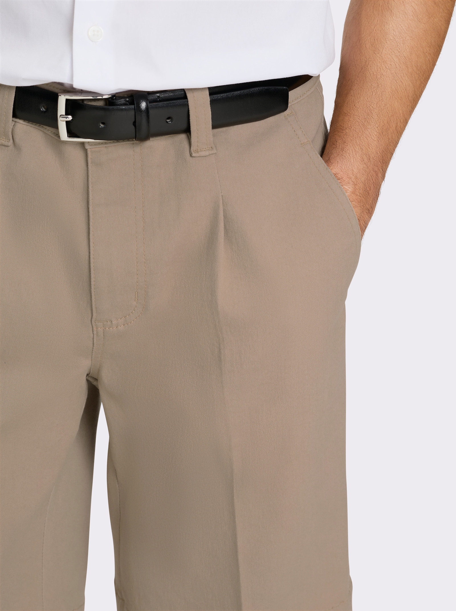 Marco Donati Bermudas mit Bundfalten - beige