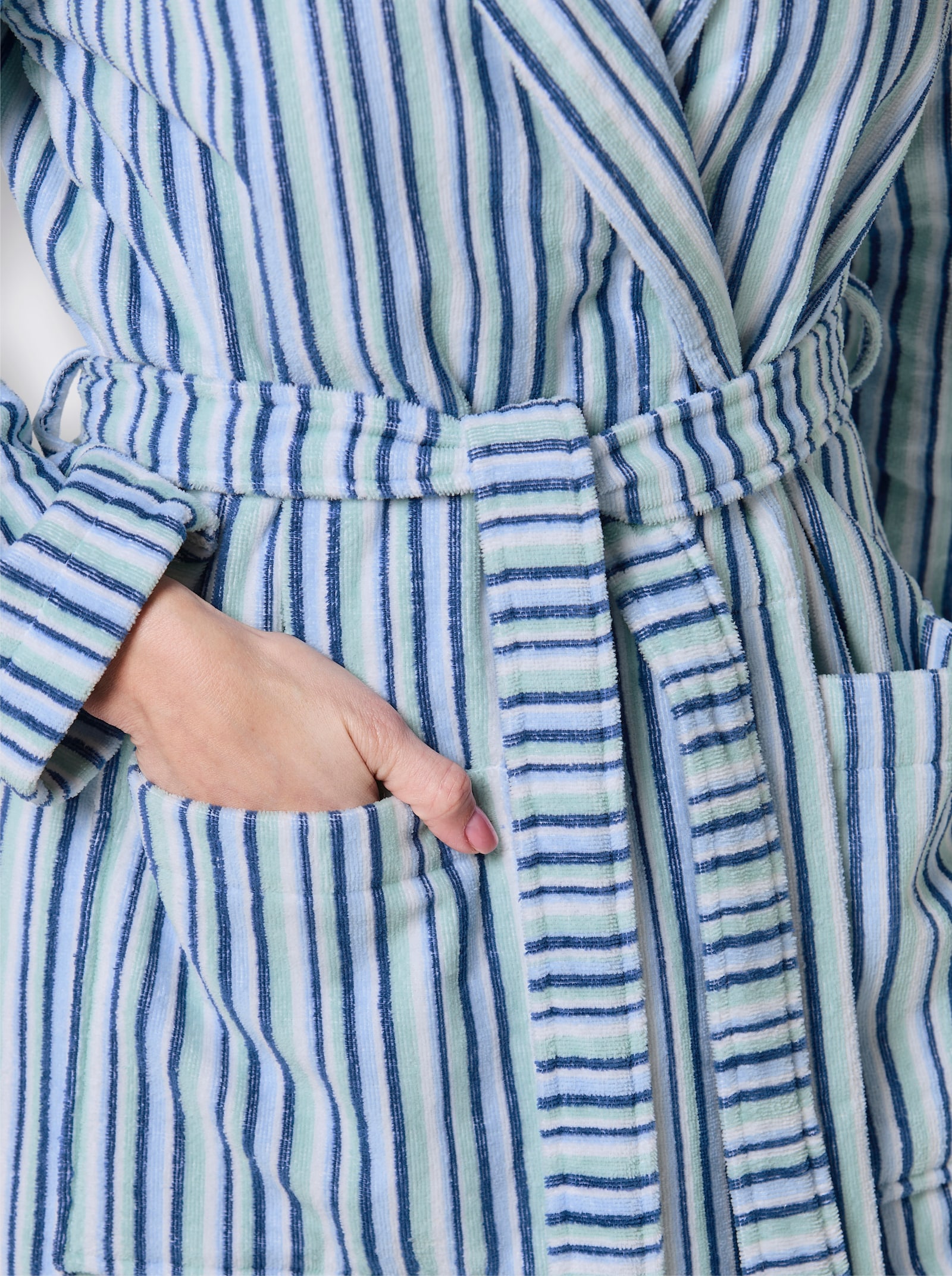 feel good Damenbademantel mit Längsstreifen - kalkmint-jeansblau-gestreift