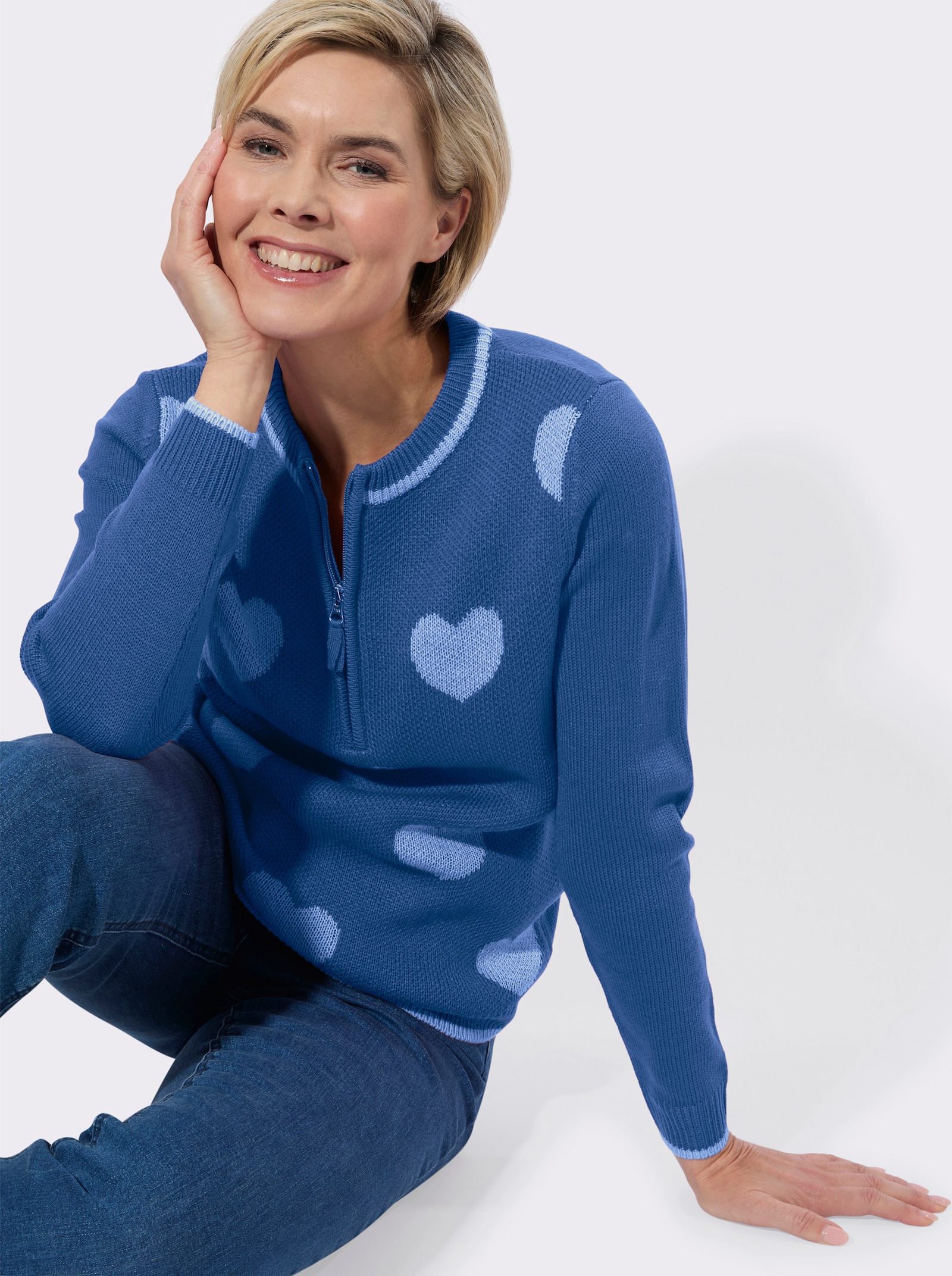 Langarm-Pullover mit Herz-Muster - mittelblau-eisblau-gemustert