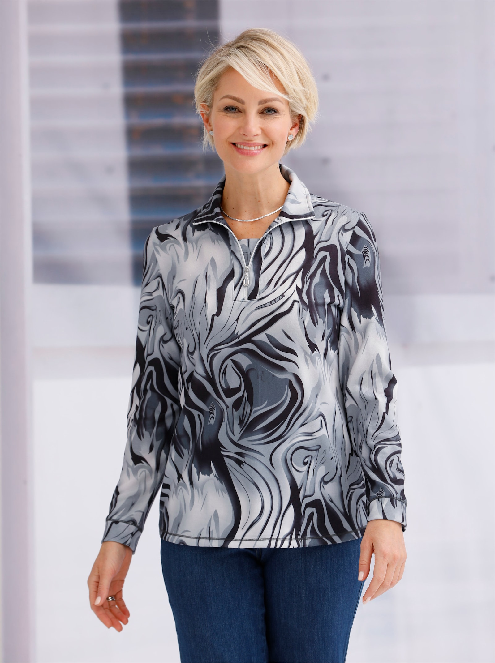 Poloshirt mit Stretch-Anteil - schwarz-bedruckt