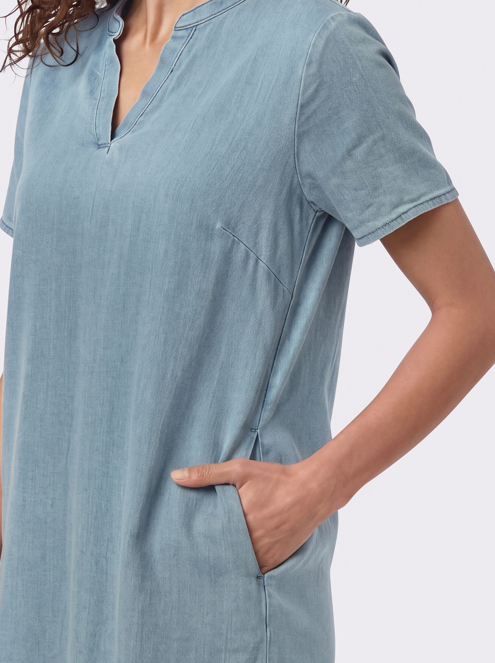 Jeanskleid mit Nahttaschen - blue-bleached