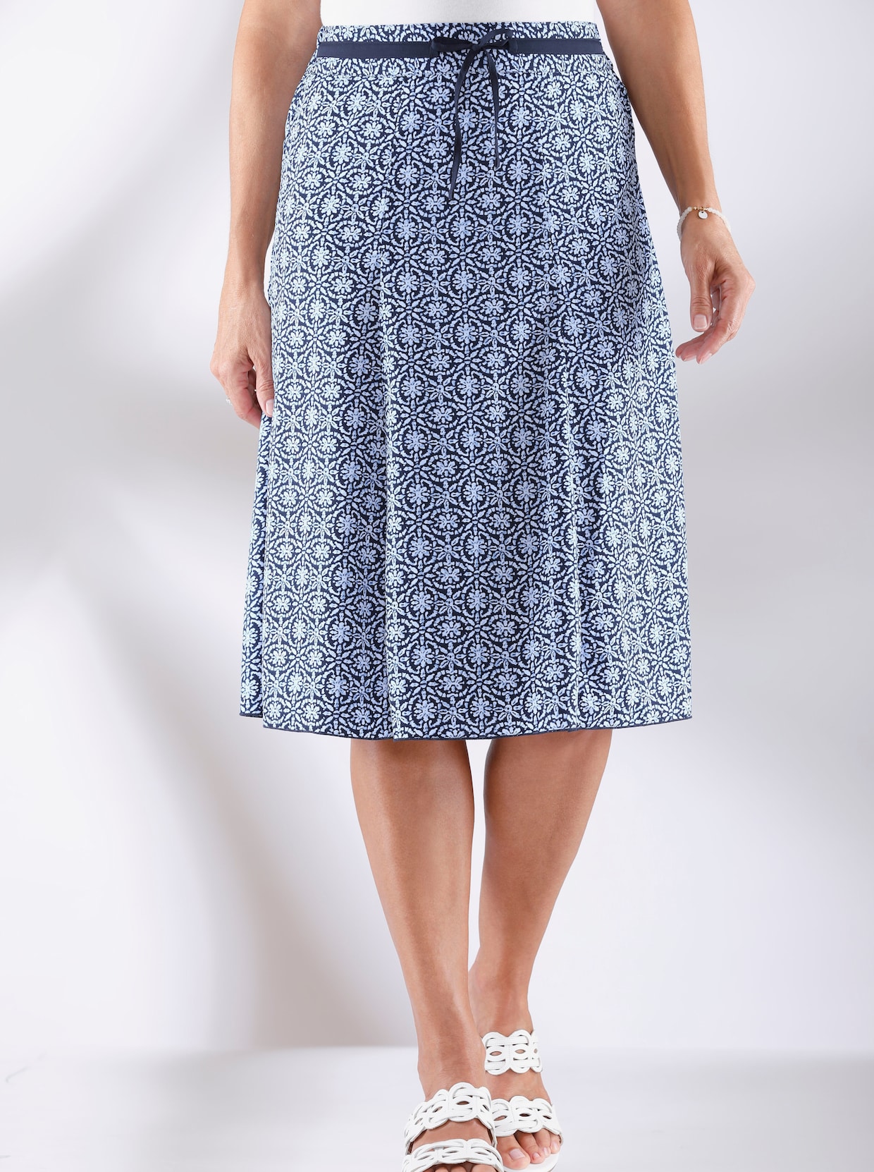 Tkaná sukně - námořnická modrá-vzor