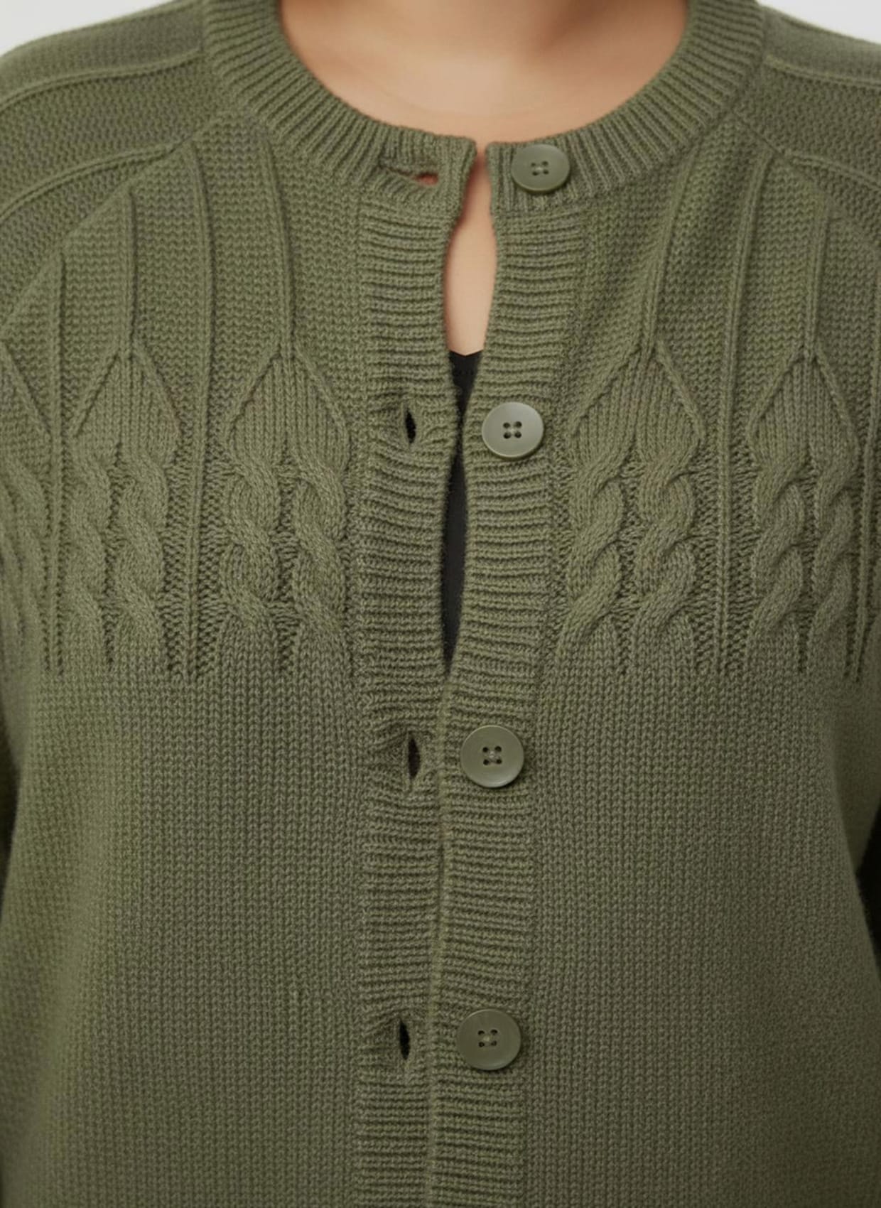 Strickjacke mit Raglan-Ärmeln - oliv-meliert