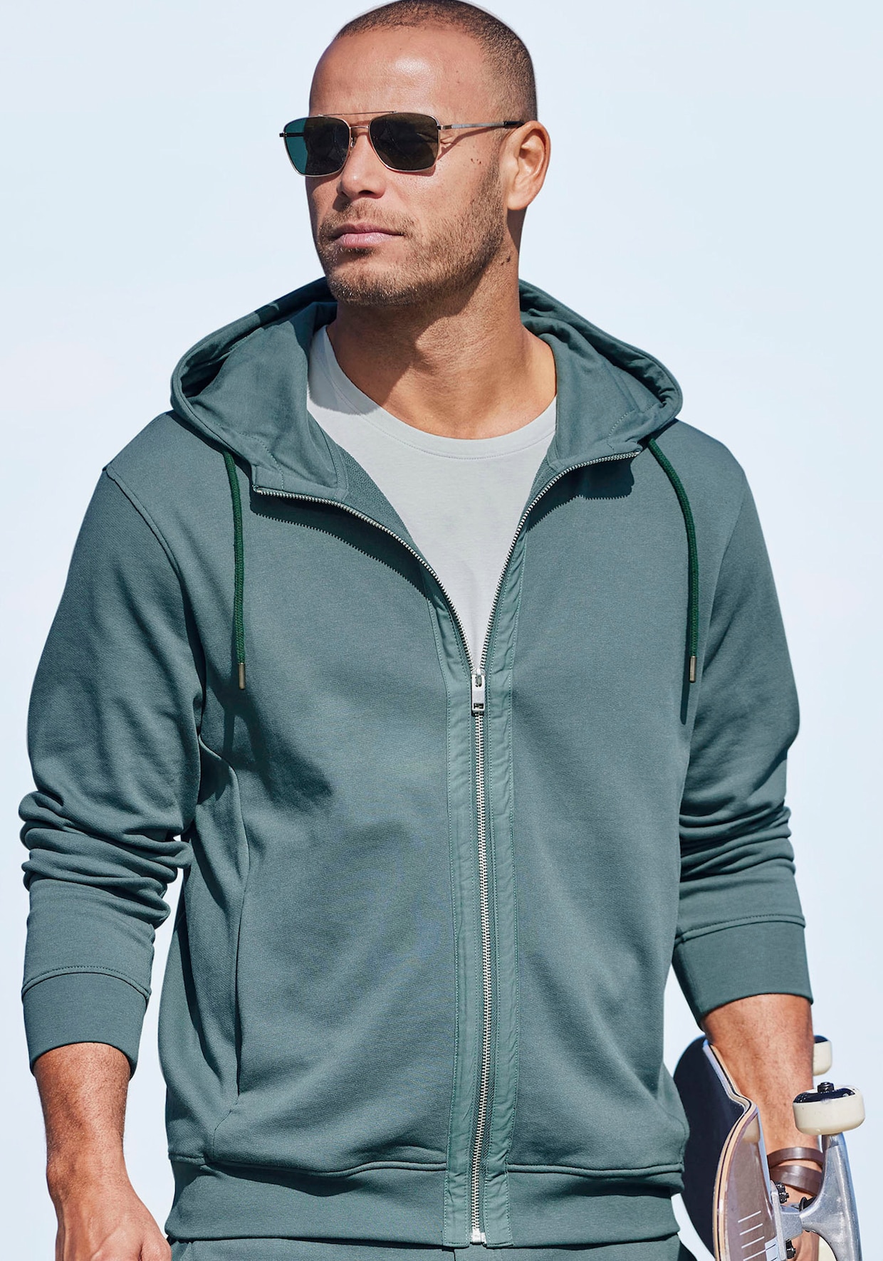 AUTHENTIC LE JOGGER Sweatvest met capuchon - groen