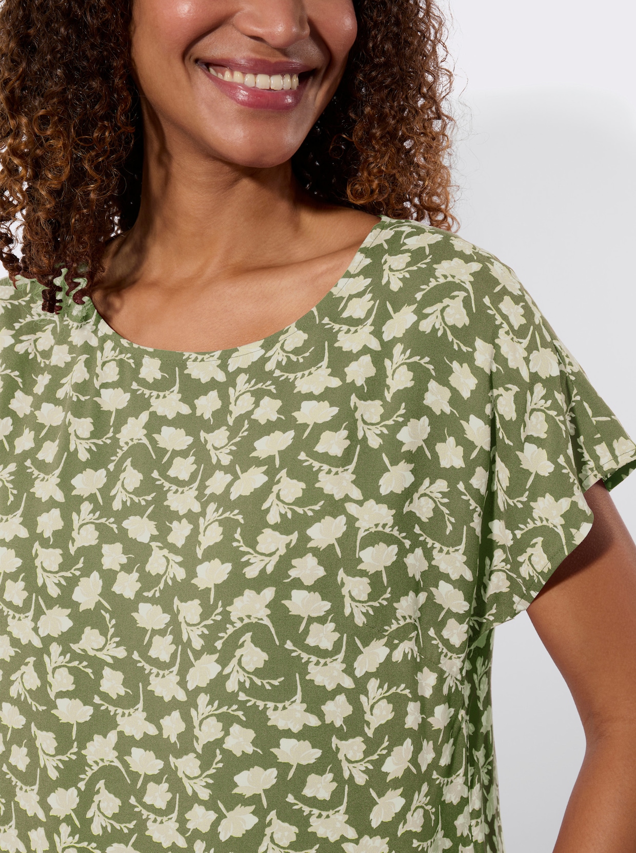 Blusenshirt - khaki-weiß-bedruckt