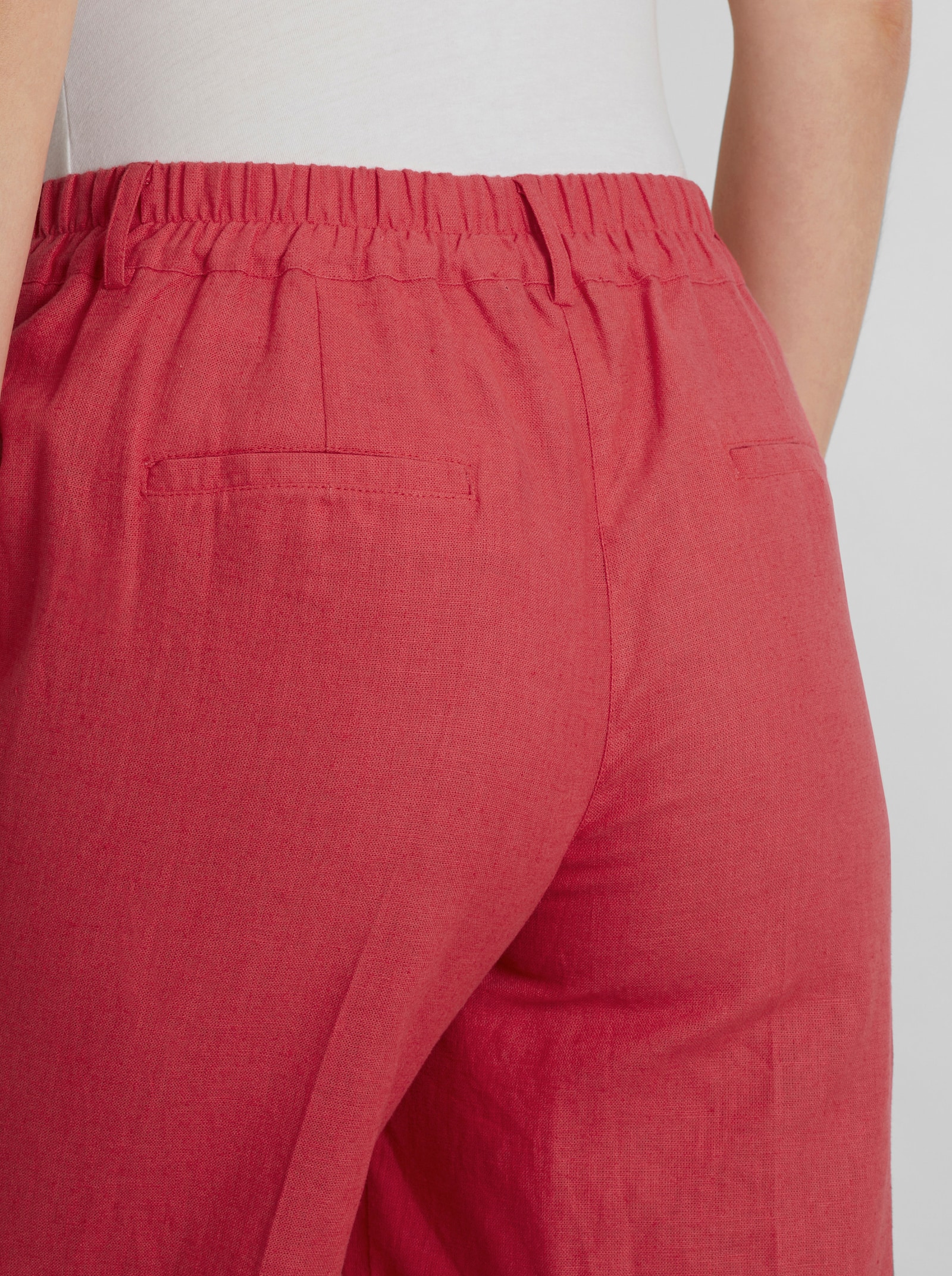 heine Shorts mit Bügelfalte - erdbeere