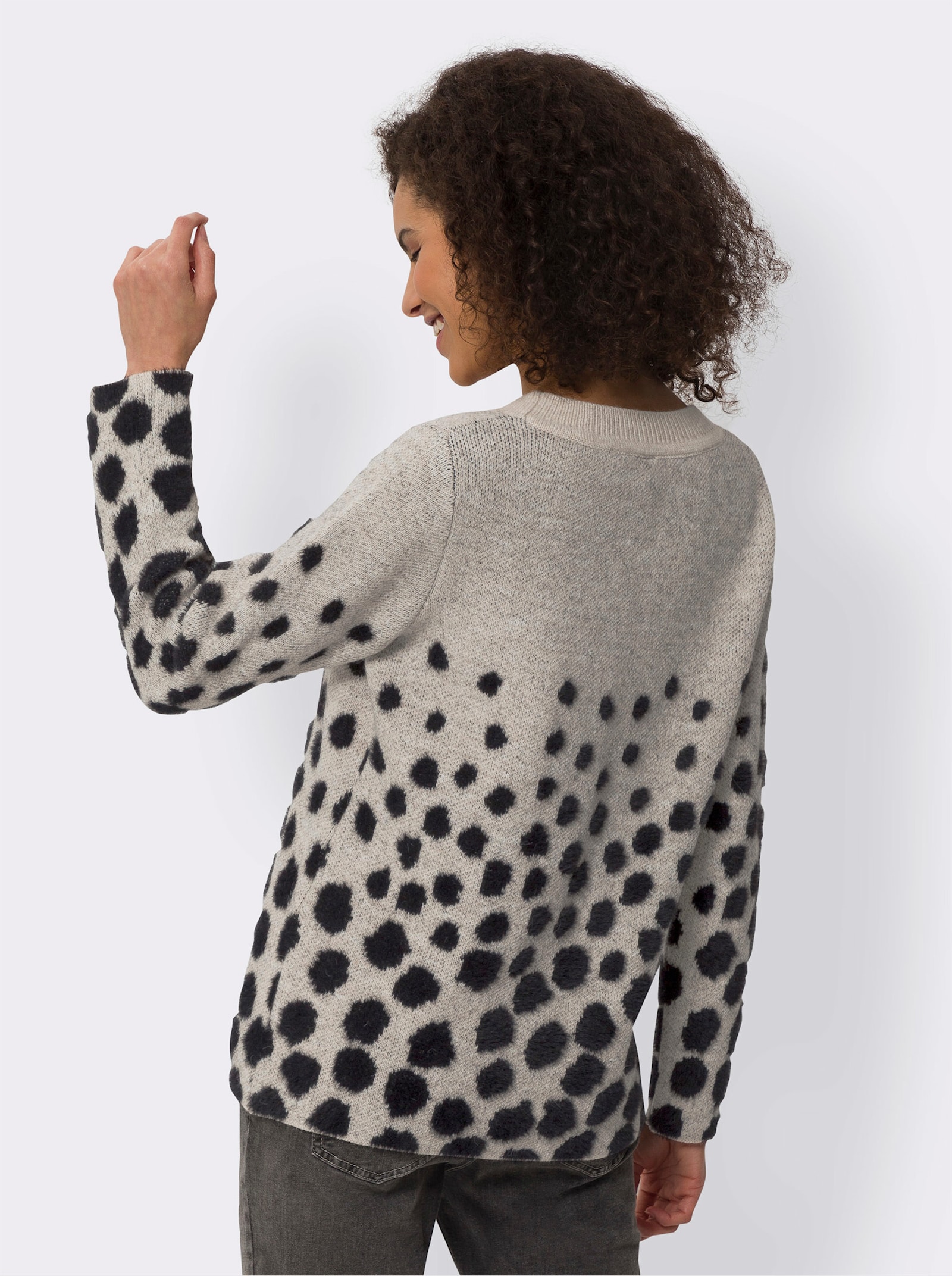 heine Jacquard-Pullover in flauschiger Qualität - sand-schwarz-gemustert