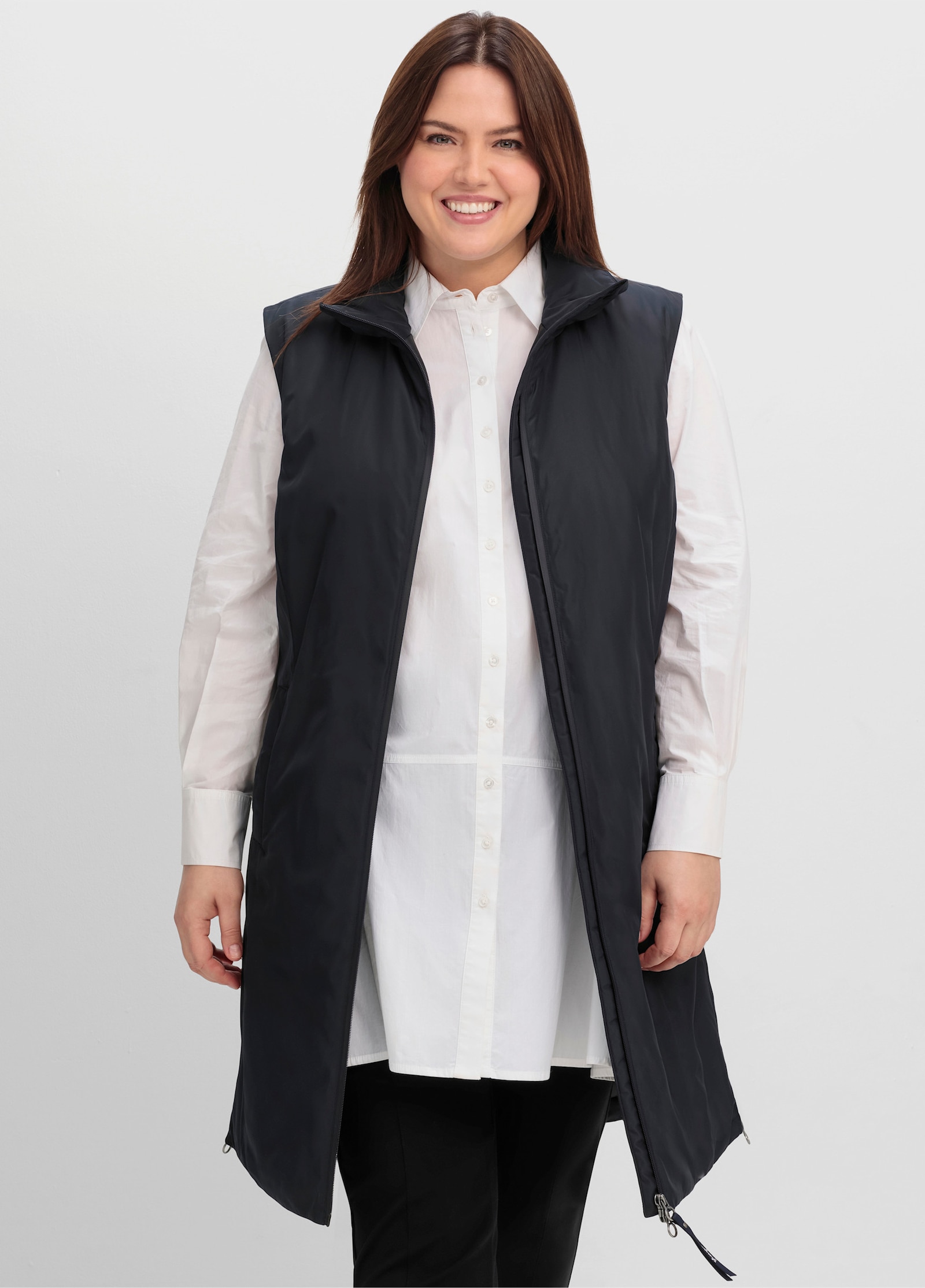 sheego Longweste mit seitlichen Reißverschlüssen - tiefblau