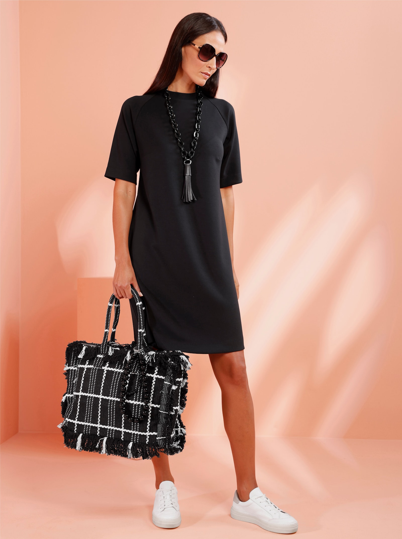 heine Freizeitkleid zum Schlupfen - schwarz