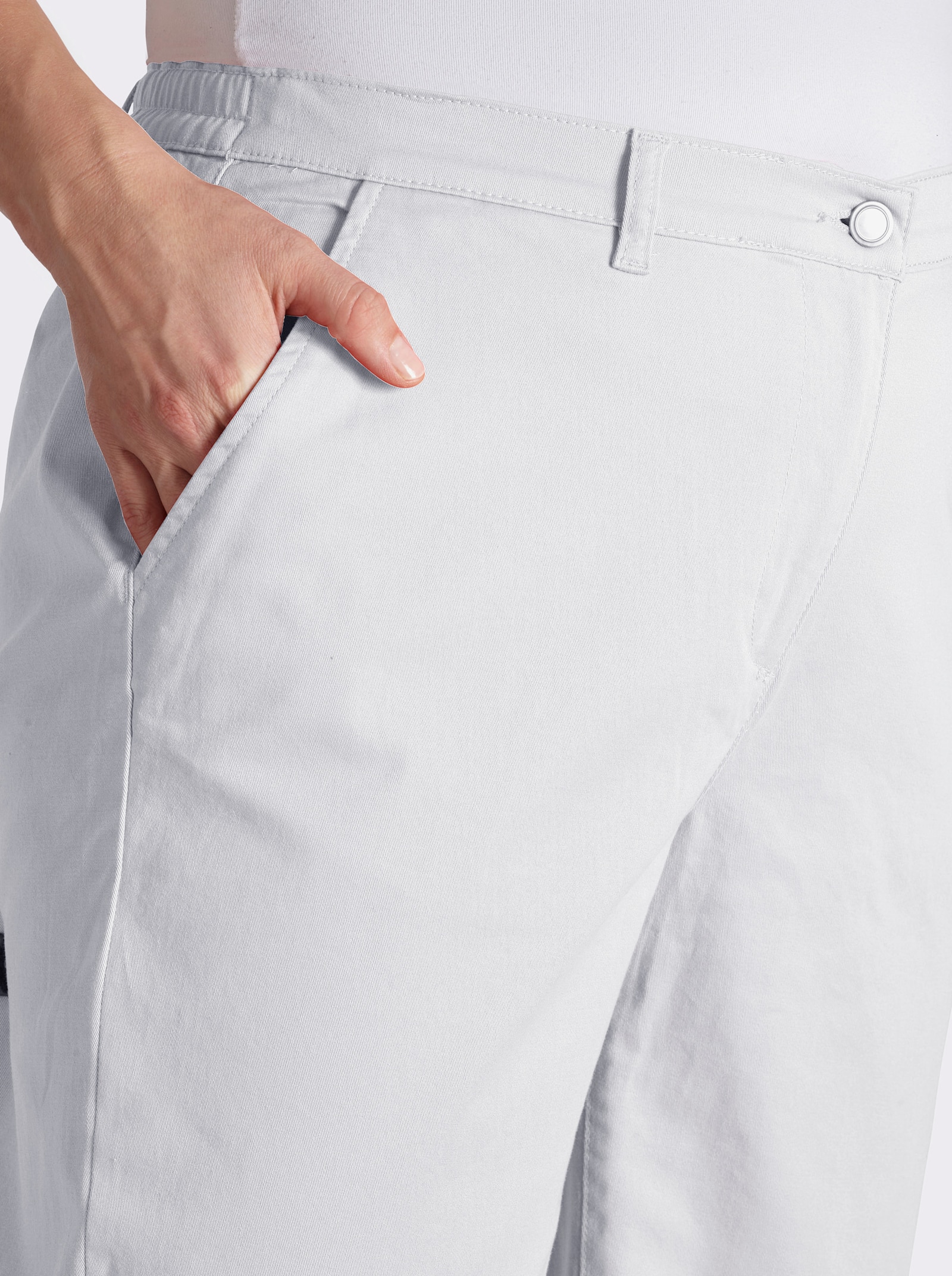 Jeansbermudas mit Dehnbund hinten - weiß