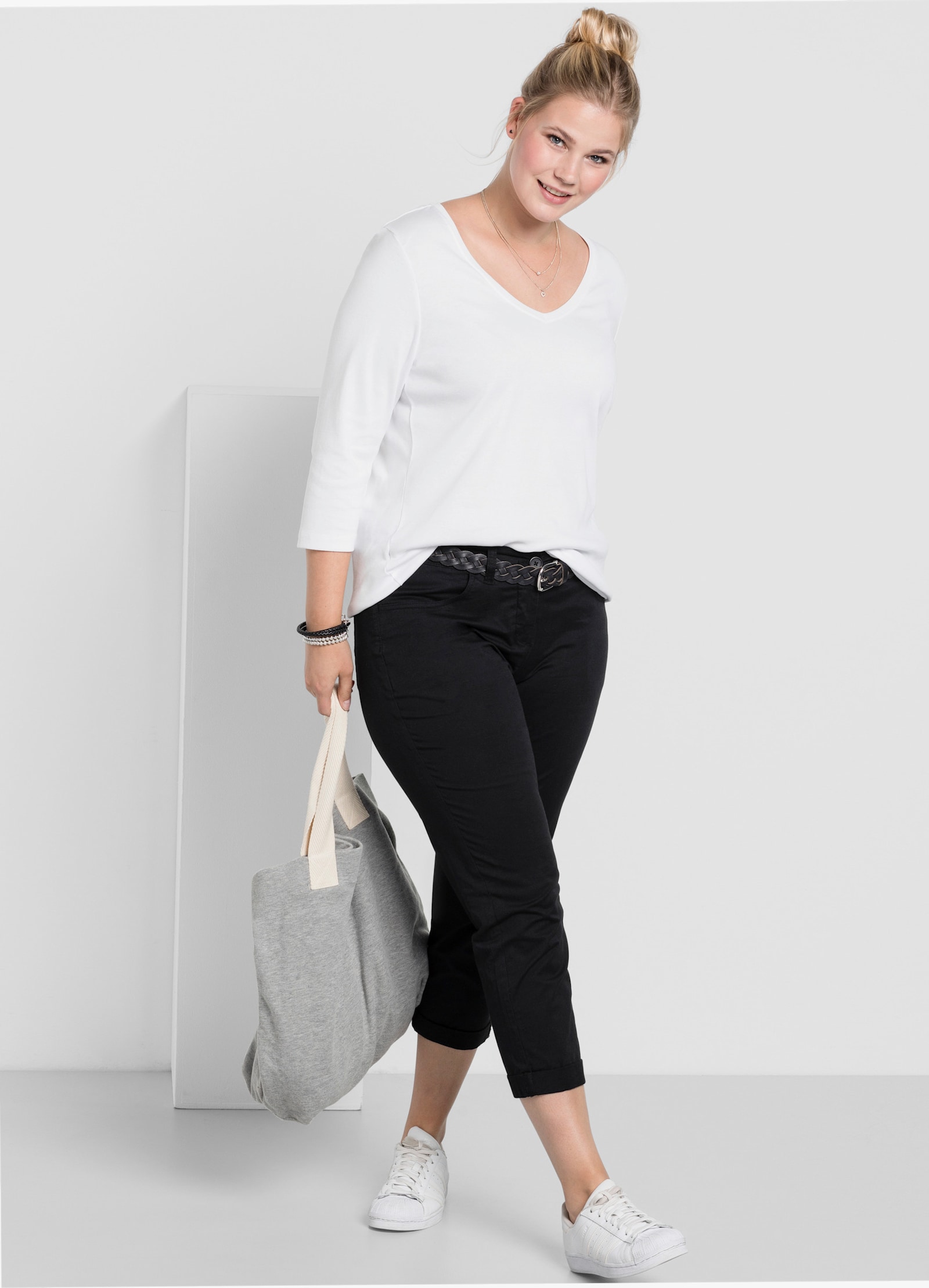 sheego 7/8-broek in smal model - zwart