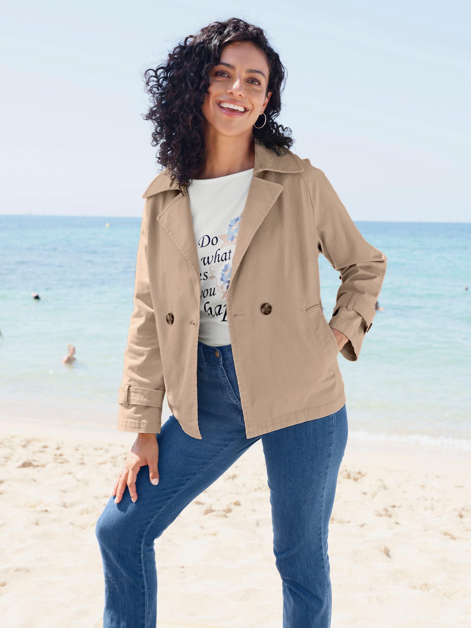 Jacke mit Reverskragen - beige