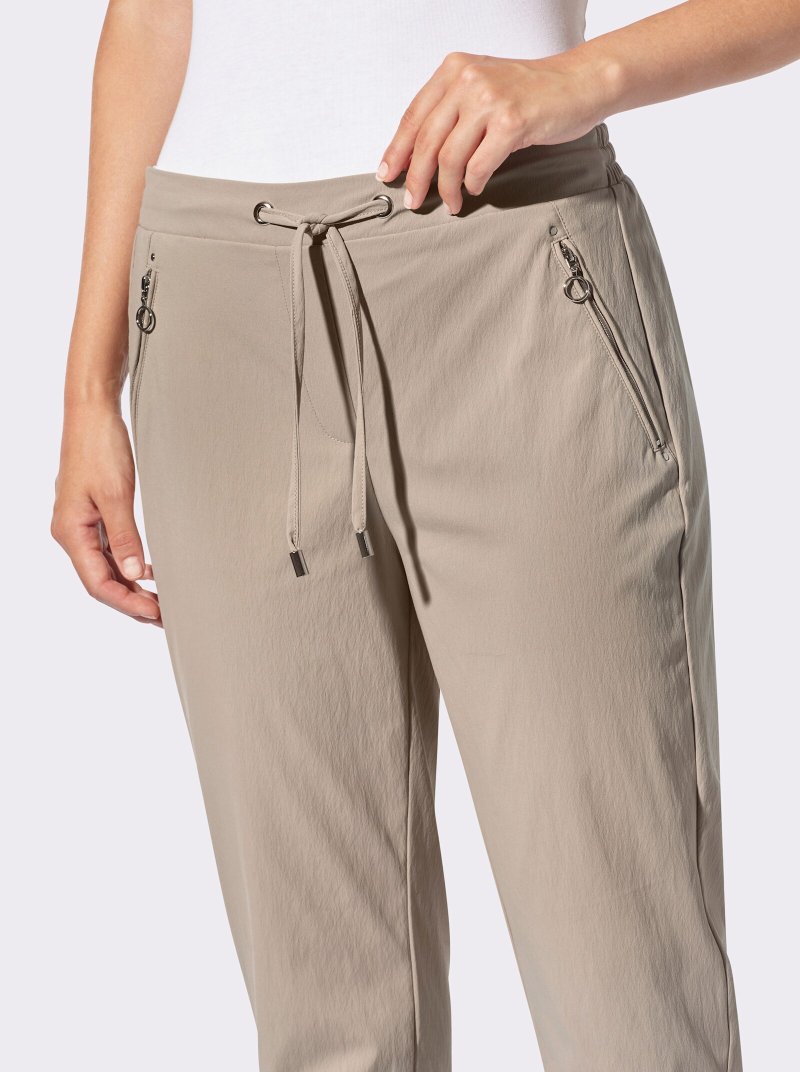 Schlupfhose mit silberfarbigen Details - sesam