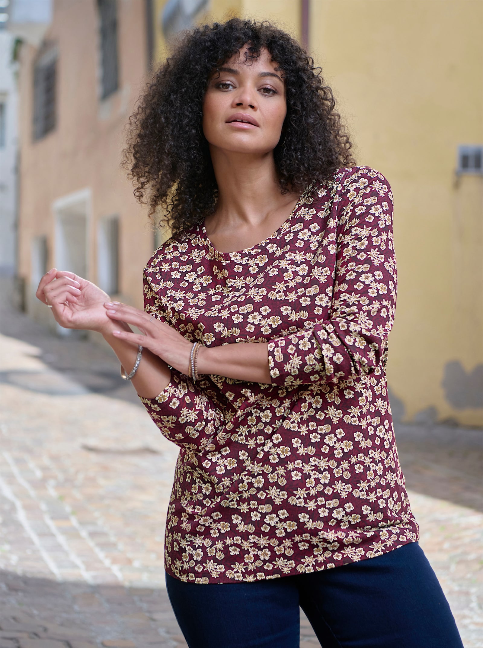 Langarmshirt mit floralem Druck - bordeaux-burgund-bedruckt