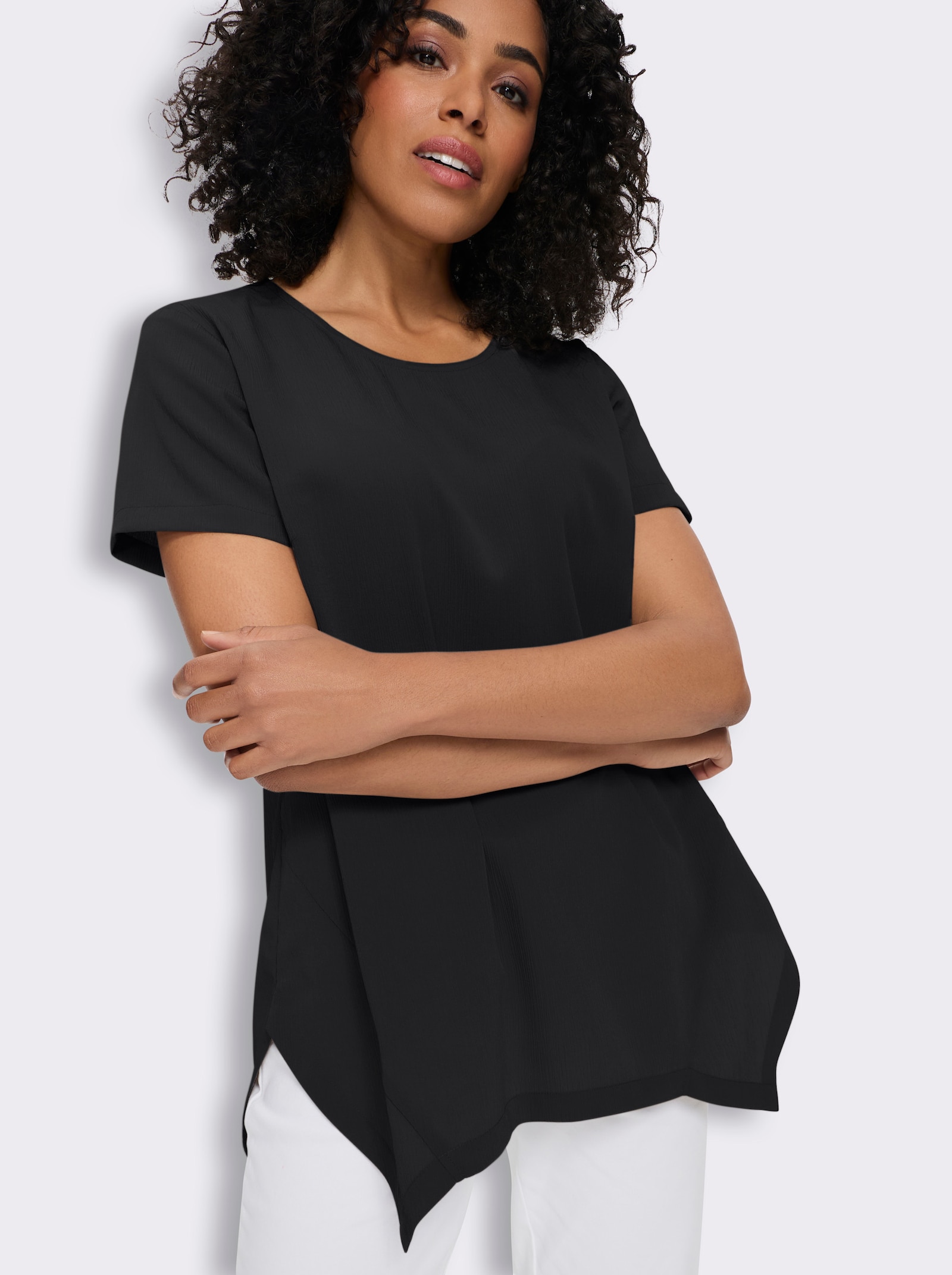 Lange blouse met puntige zoom, onderhoudsarm - zwart