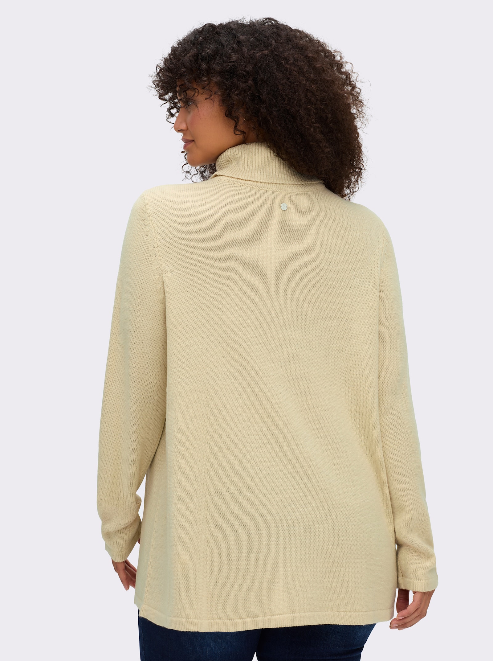 sheego Rollkragenpullover in A-Linie - sand