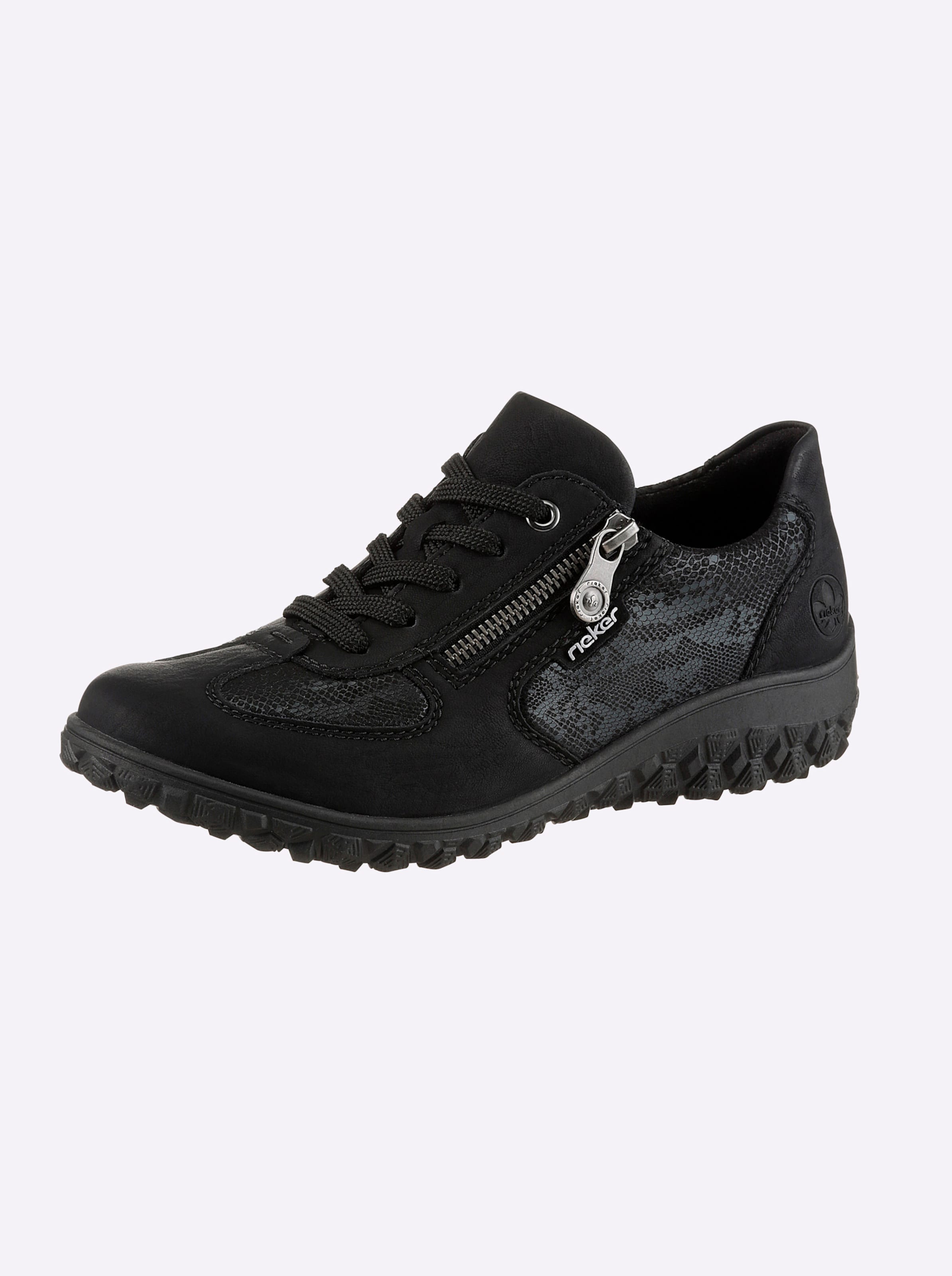 Schnürschuh