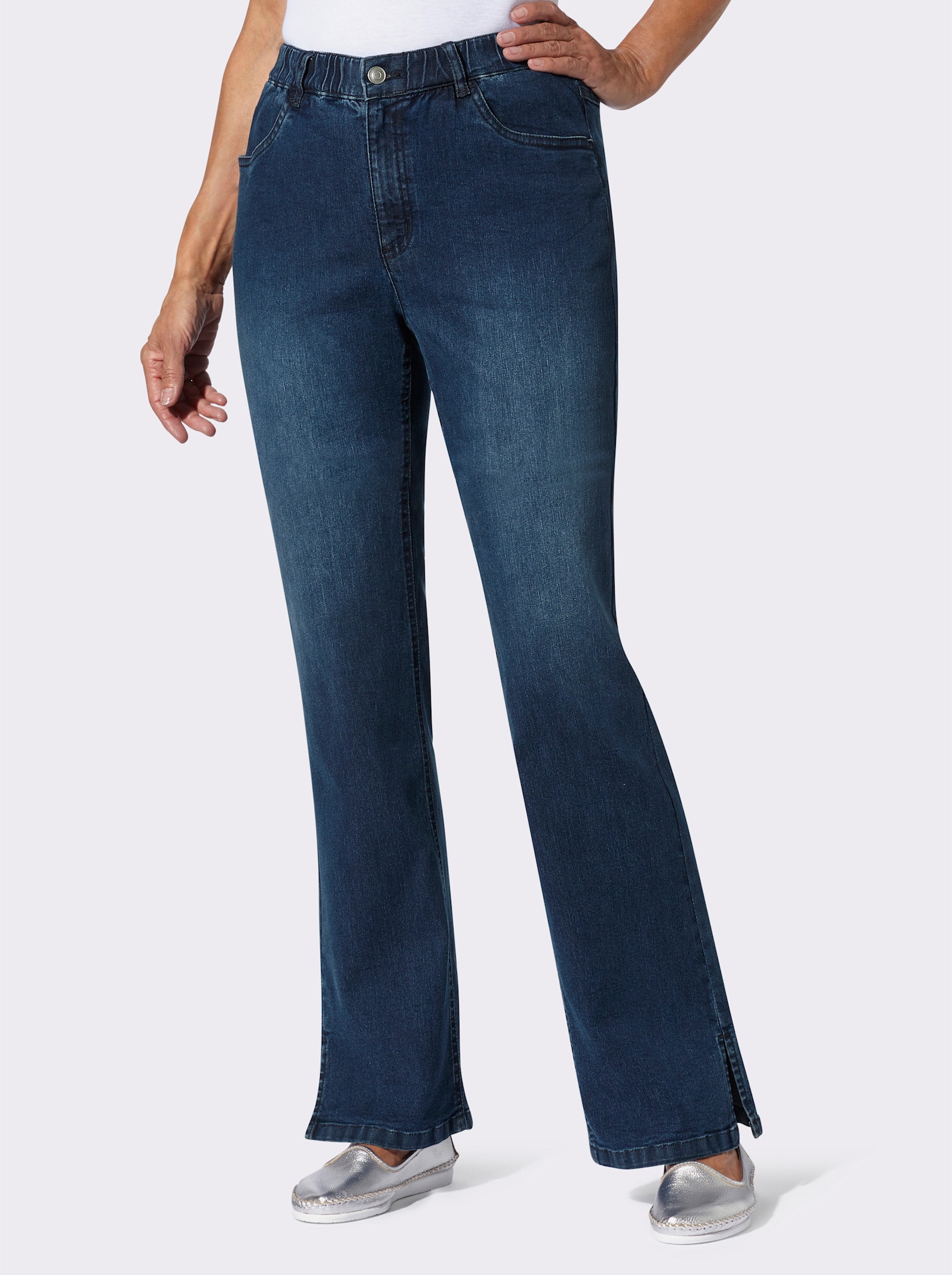 Jeans mit weitem Bein und Schlitz - blue-stone-washed